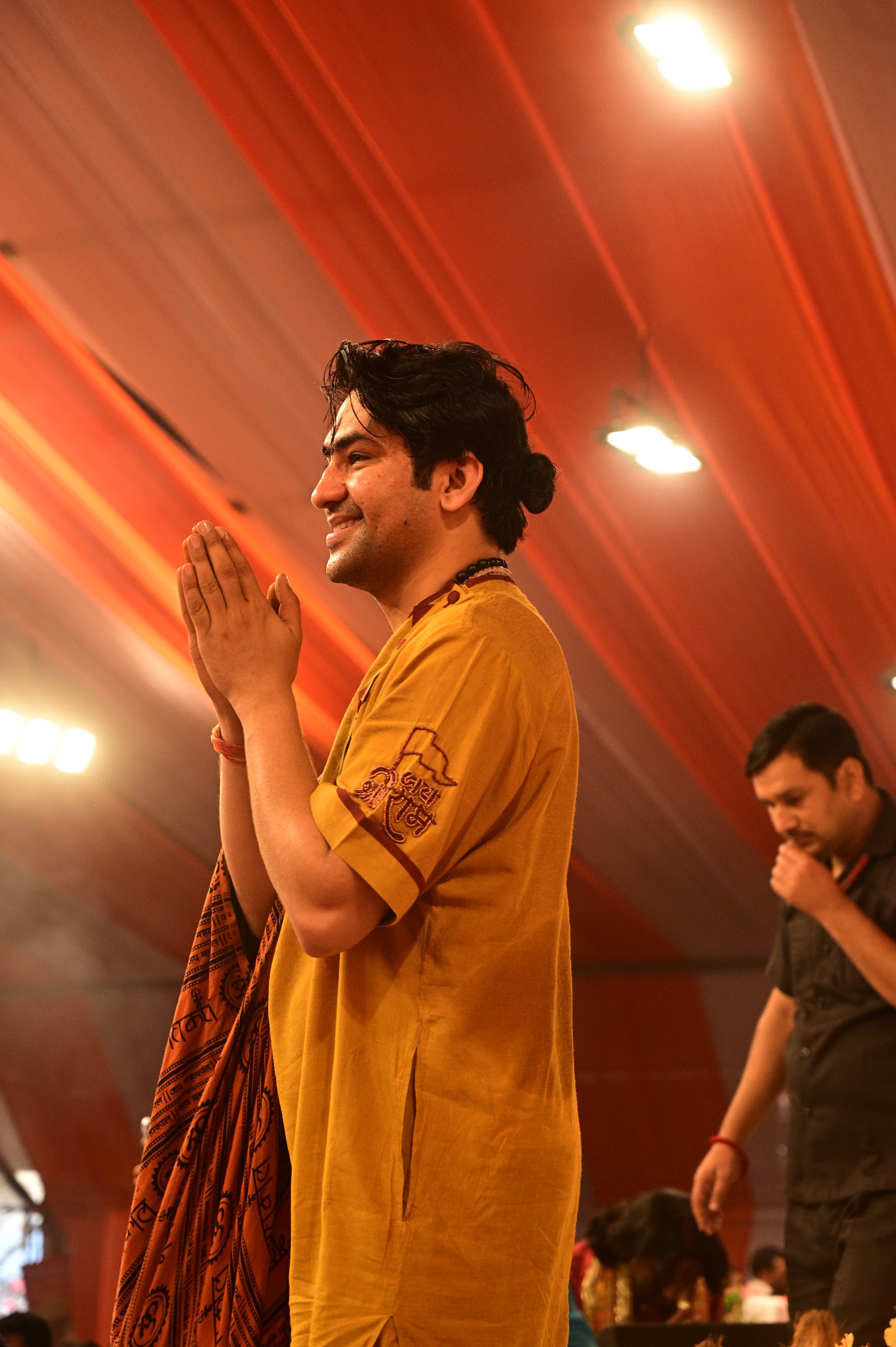 योग गुरु बाबा रामदेव और आचार्य धीरेंद्र शास्त्री पहली बार आए एक मंच पर