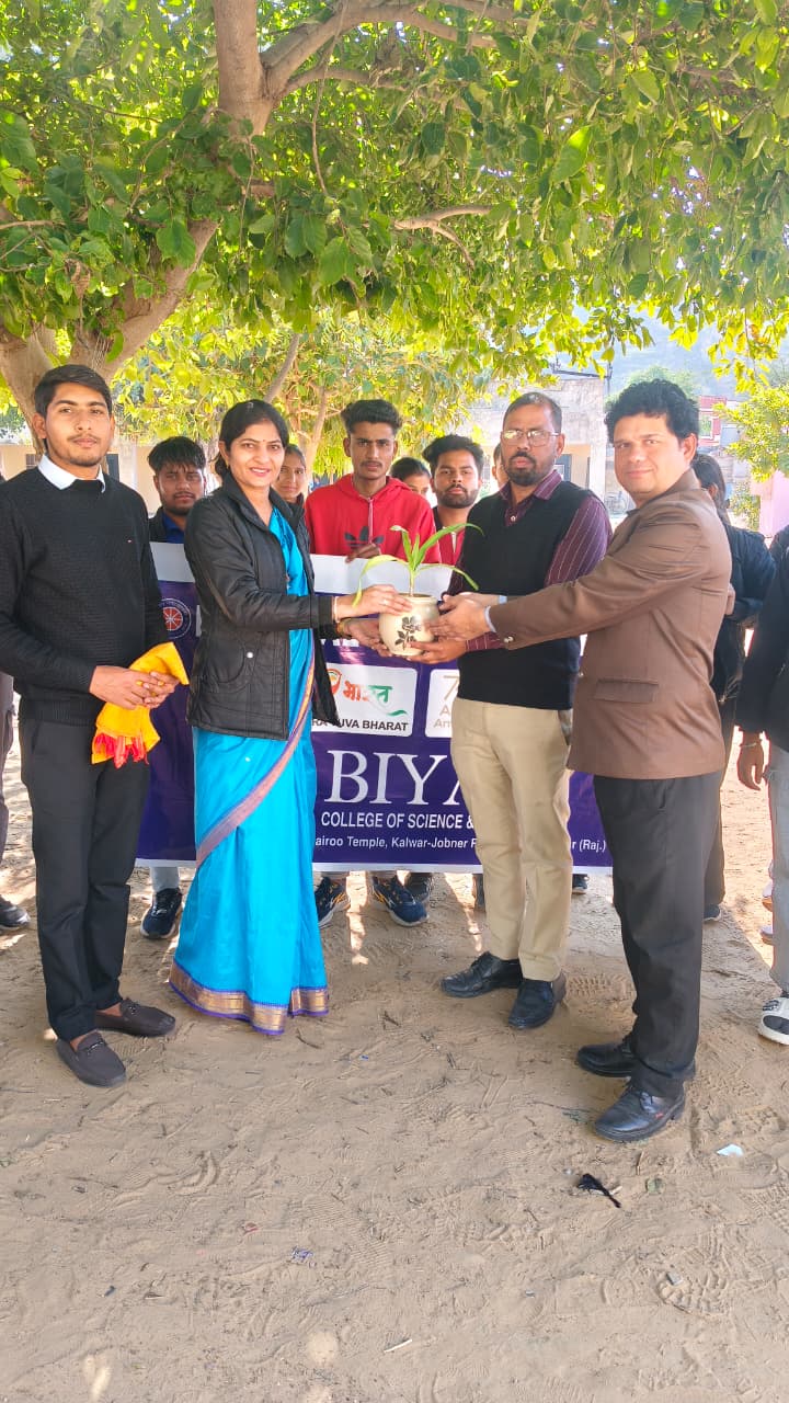 बियानी कॉलेज में एनएसएस शिविर में कैरियर मार्गदर्शन, योग सत्र और नुक्कड़ नाटक का आयोजन