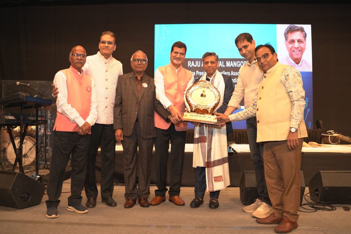 प्रवासी जयपुर राजस्थान के मुंबई में रह रहे परिवारों को जोड़ने का का कार्य कर रहा