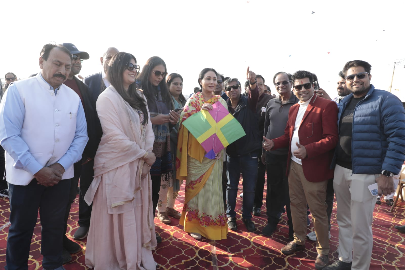 श्री रामेश्वरम में पतंग और आतिशबाजी के संग जुड़े भव्य नज़ारे