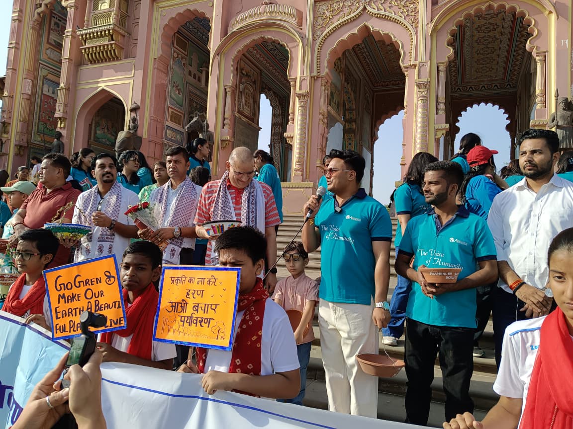अक्षेंद्र वेलफेयर सोसायटी का विशाल परिंडा अभियान, पक्षियों और पर्यावरण संरक्षण की अनूठी पहल