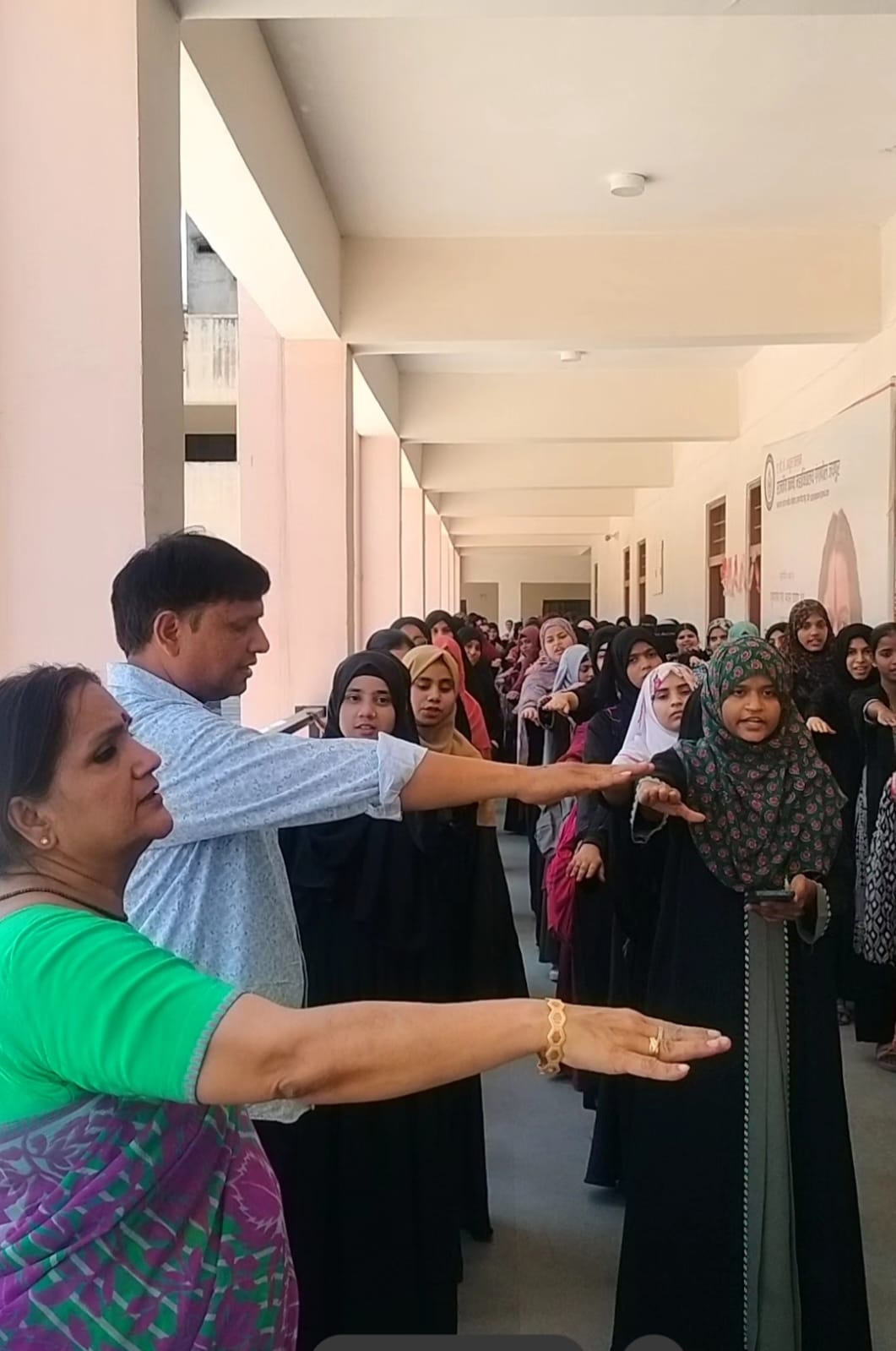 विश्व पृथ्वी दिवस पर हुई कार्यशाला में राजकीय काॅलेज गंगापोल, जयपुर की सैकड़ों छात्राओं ने पृथ्वी संरक्षण की प्रतिज्ञा ली