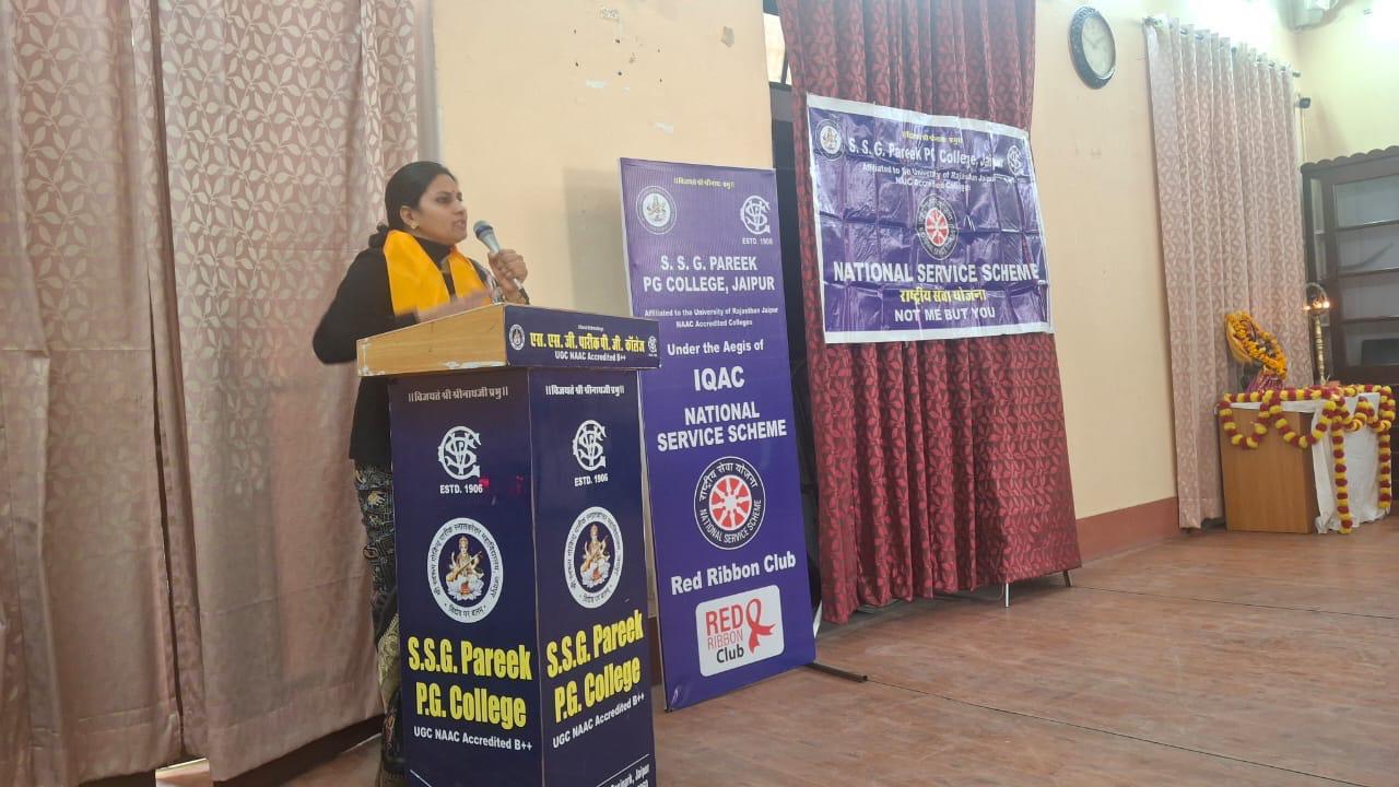 भारतीय संविधान के कला पक्ष पर एक बेहतरीन कार्यक्रम