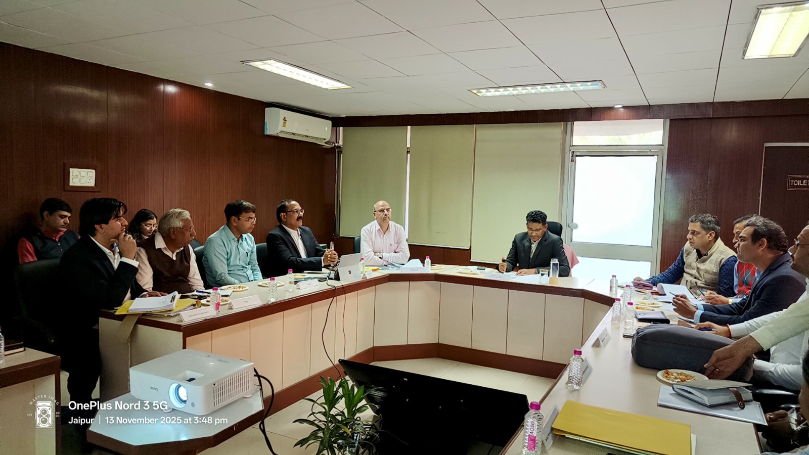 4 लाख 82 हजार परिवारों तक डीपीएनजी सुविधा, 491 सीएनजी स्टेशनों सीएनजी वितरण