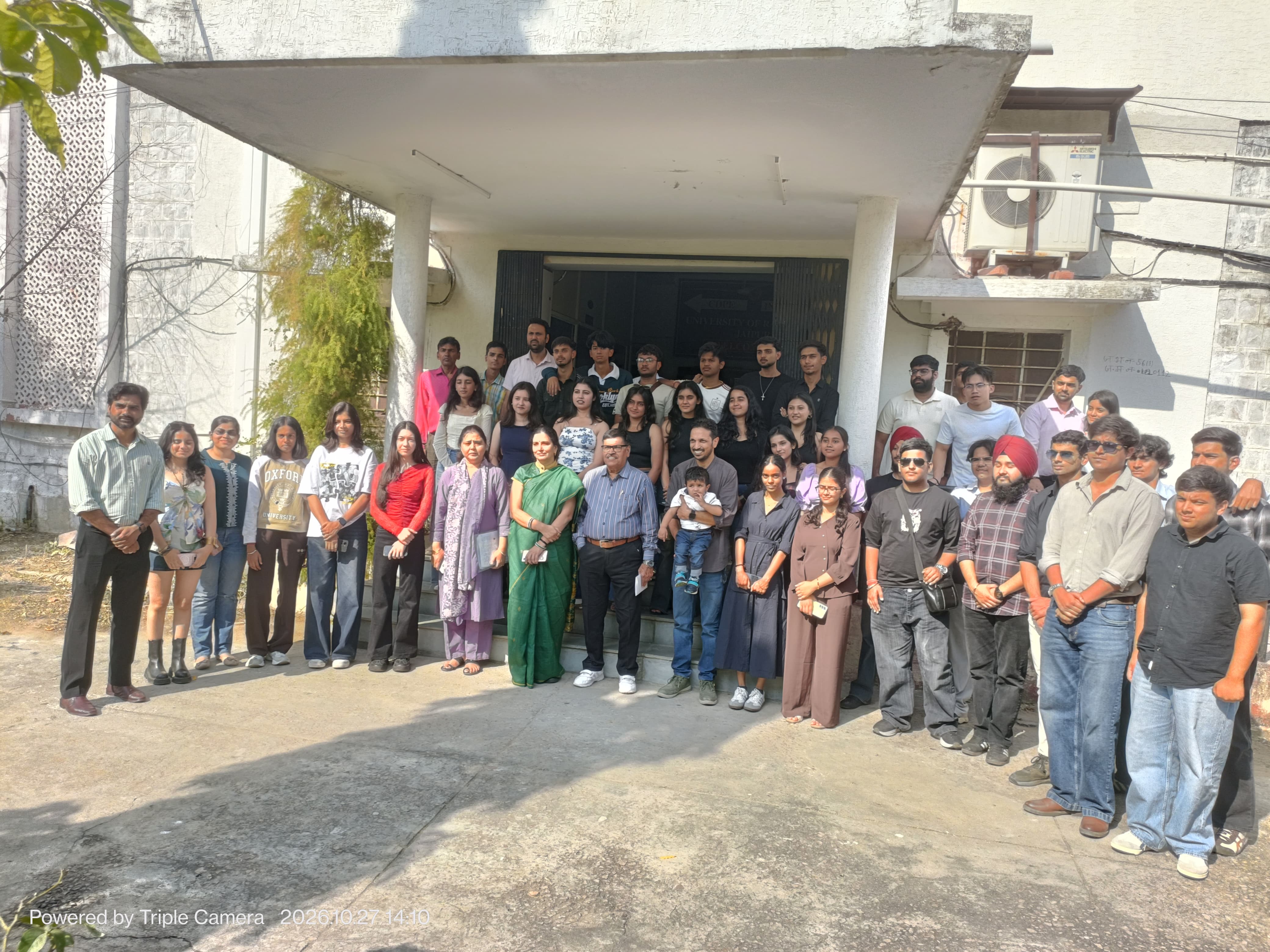 चंडीगढ़ के विद्यार्थियों ने राजस्थान विश्वविद्यालय के सीडीपीई का किया शैक्षणिक भ्रमण