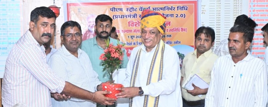 बिजली-पानी की समस्या पर कैबिनेट मंत्री जोराराम कुमावत सख्त