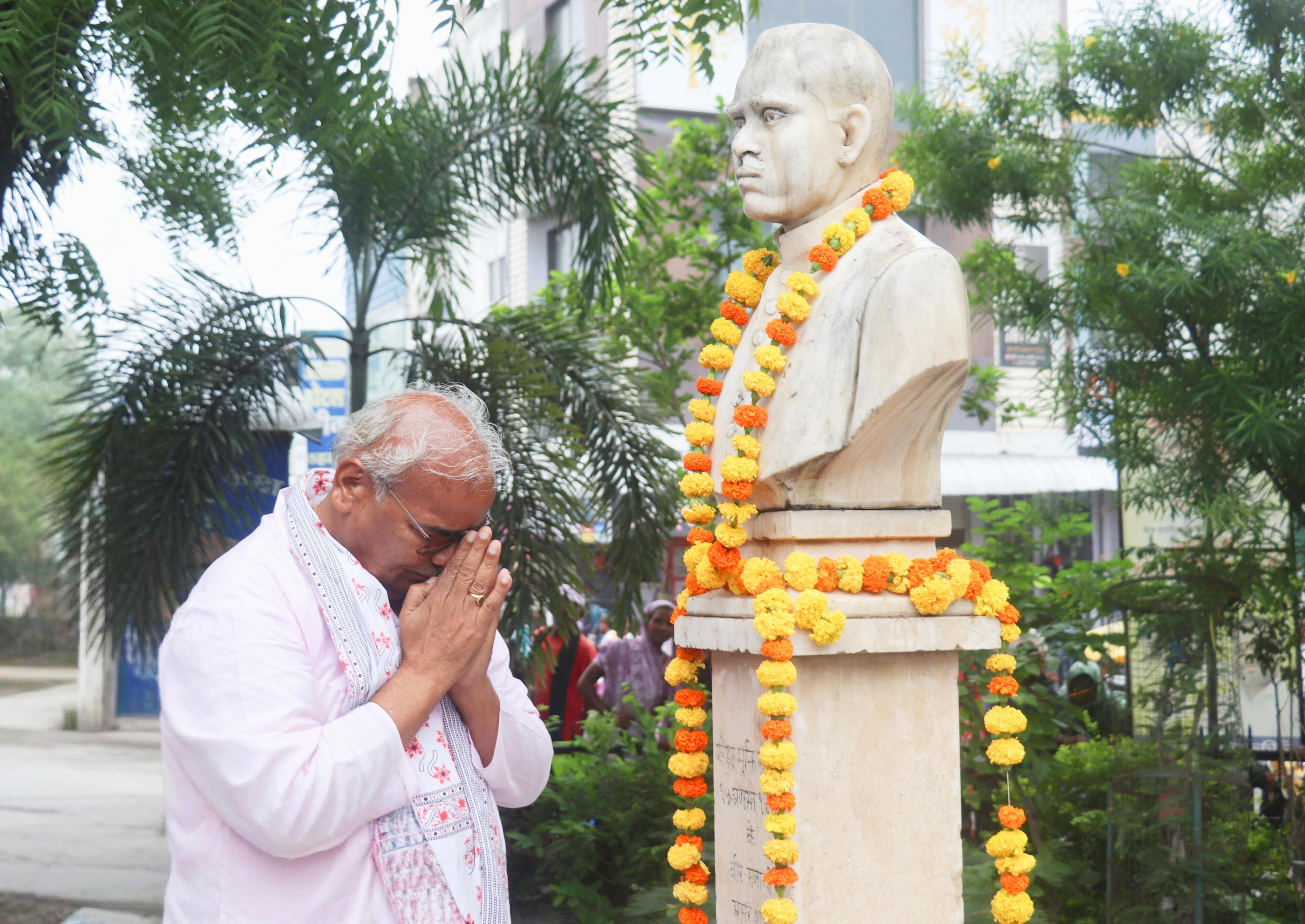 शिक्षा एवं पंचायती राज मंत्री मदन दिलावर ने दी कारगिल शहीदों को श्रद्धांजलि,