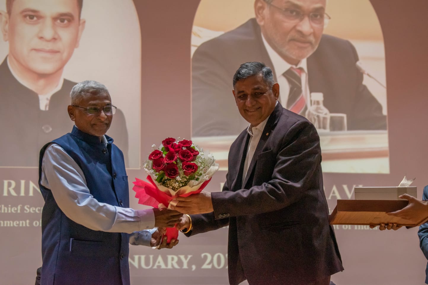 जहाँ युवा सोचते हैं ग्लोबल और बोलते हैं समाधान की भाषा- जेईसीआरसी डिप्लोमैसी समिट 8.0