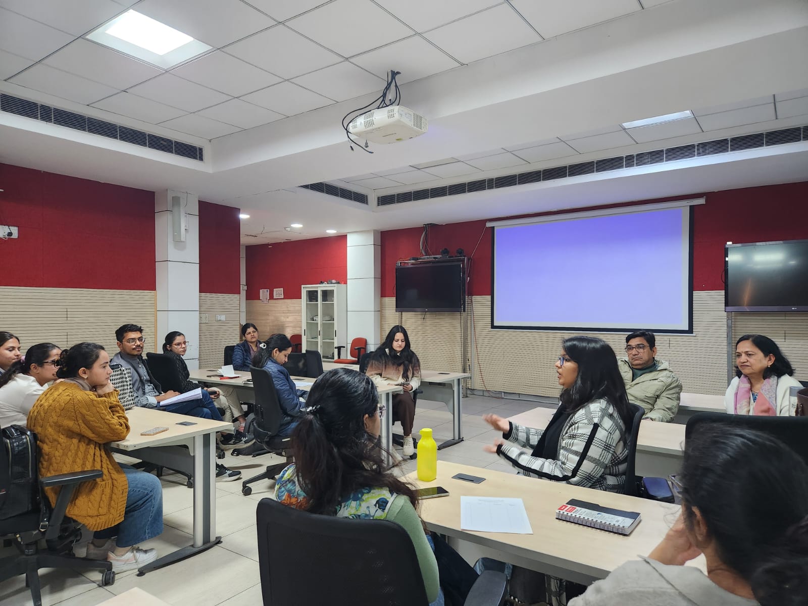 28वाँ सत्र “MGNREGA से VB–GRAM G में परिवर्तन का बहुविषयक प्रभाव” विषय पर आयोजित