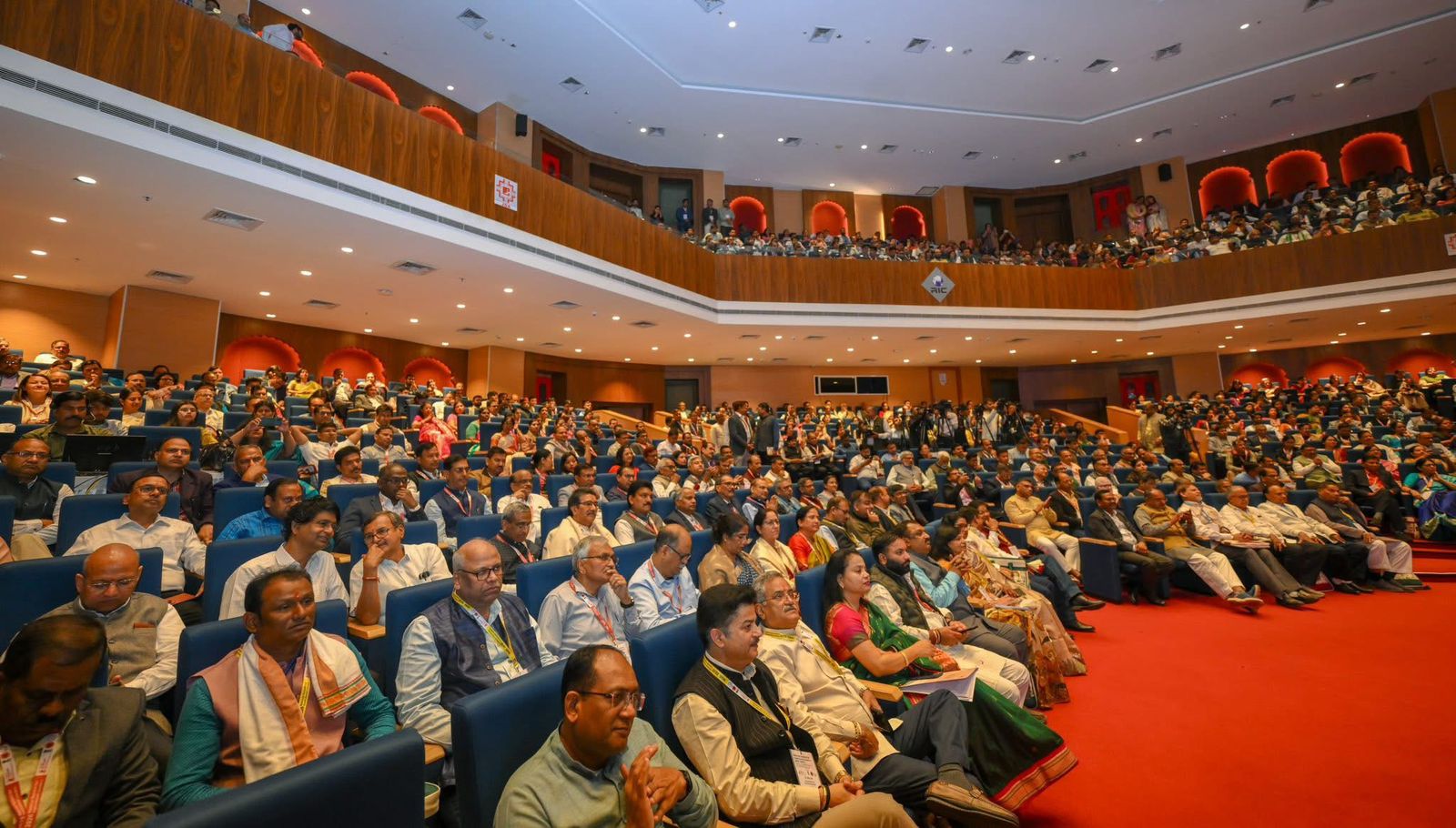 राष्ट्रीय संस्थागत नेतृत्व शिखर सम्मेलन (NSIL–2026) का भव्य शुभारंभ