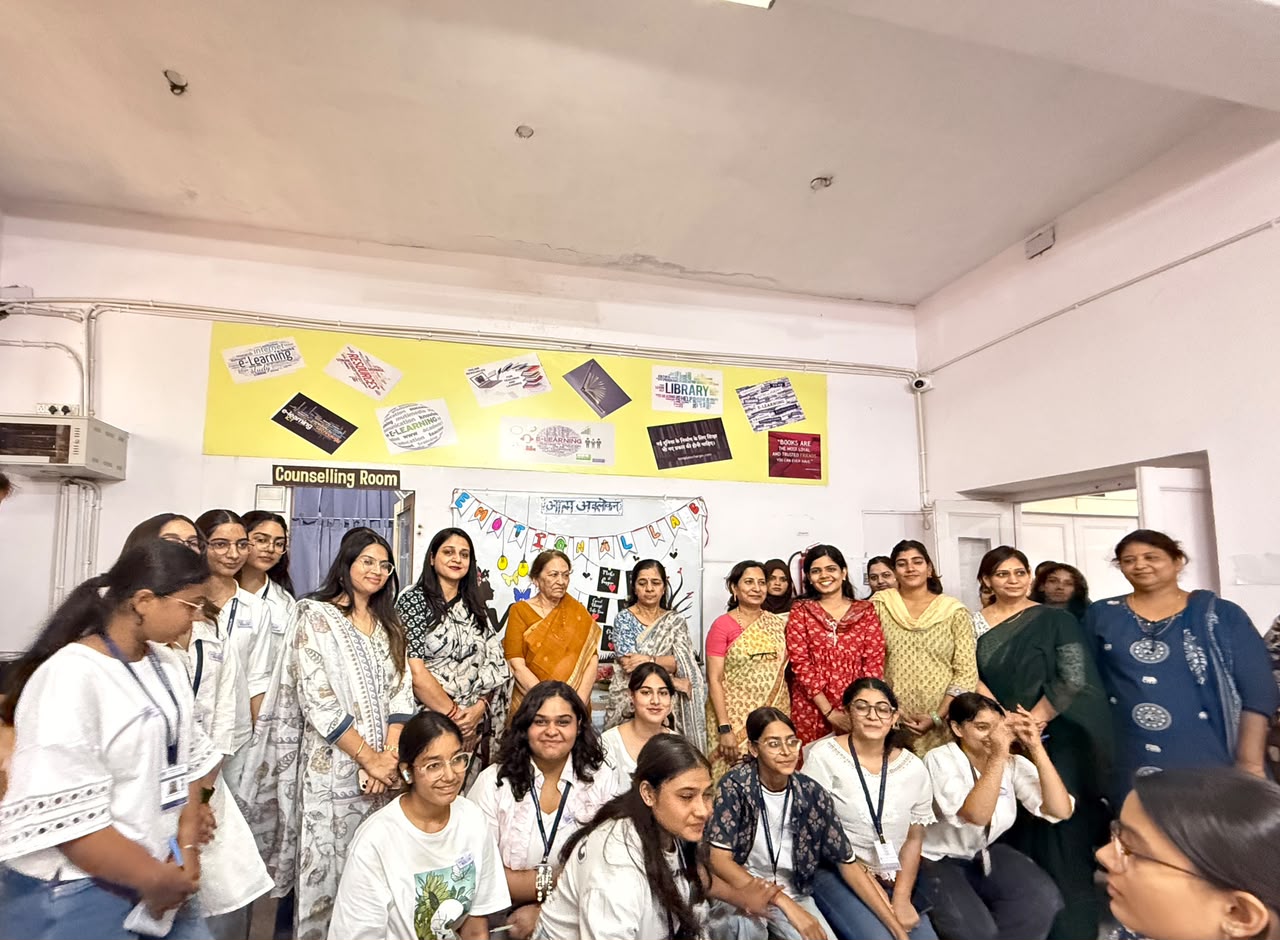 विश्व मानसिक स्वास्थ्य दिवस के अवसर पर ‘आत्म अवलोकन’- इमोशनल लैब का हुआ शुभारंभ