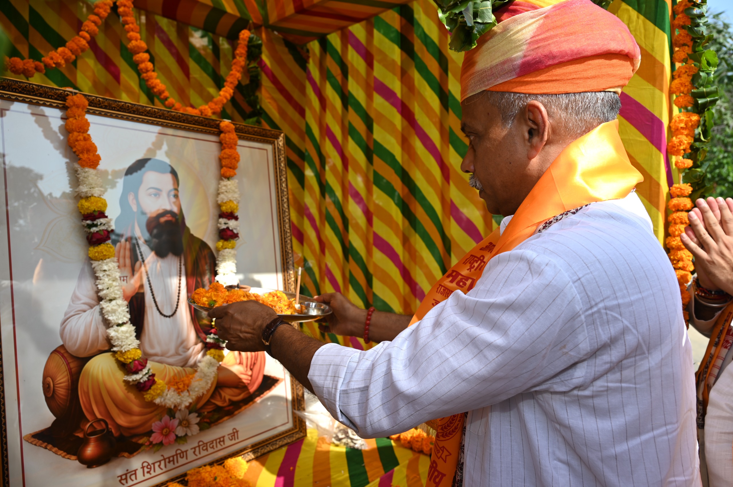‘हम भारत के लोग’ के संदेश के साथ जयपुर में निकली लोकमंथन यात्रा, लोक संस्कृति के विविध रंगों से सजा महारानी कॉलेज
