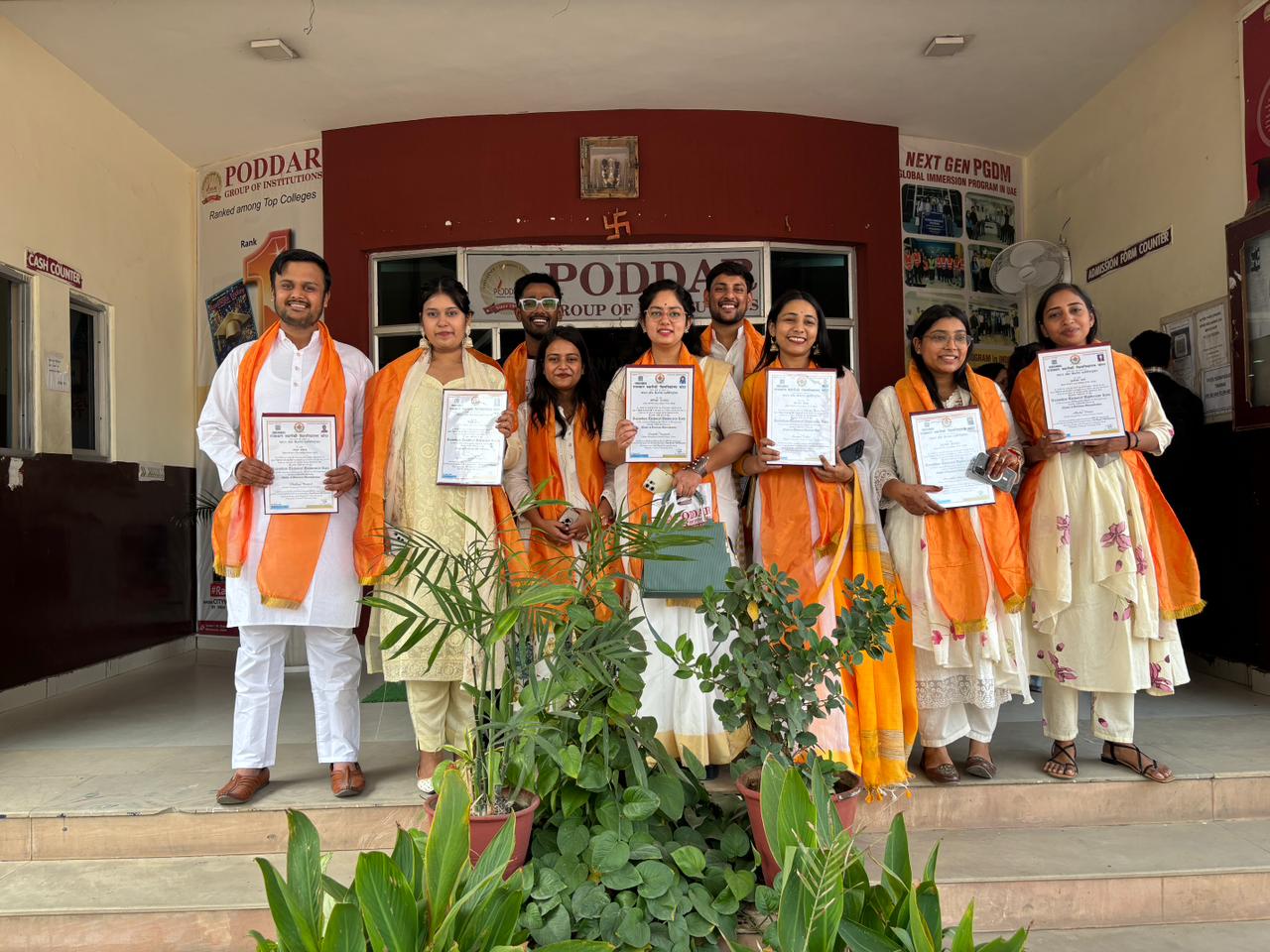 प्लेसमेंट के बाद अब डिग्री, स्टूडेंट्स को मिली दोहरी खुशी