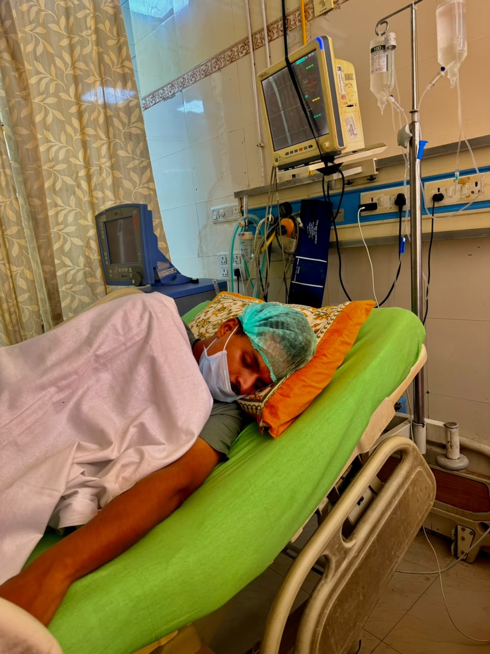 बिना खाने, बिना पानी और बिना मेडिकल इलाज के शुभम रेवाड़ डटे हुए हैं भूख हड़ताल पर, आज है 14वां दिन