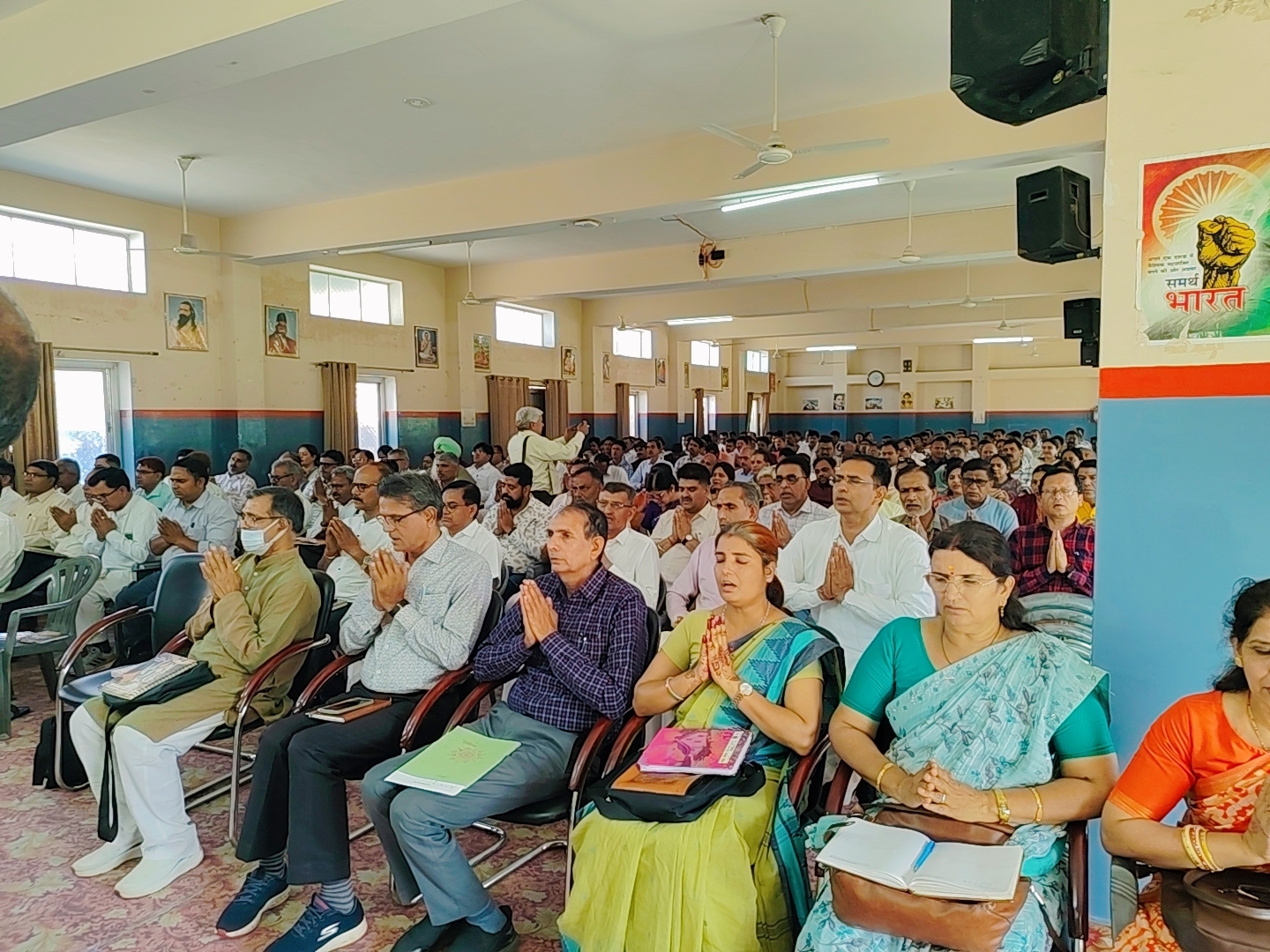 शिक्षक राष्ट्रहित, शिक्षाहित और विद्यार्थी हित में प्रयत्नों की पराकाष्ठा करें :  महेंद्र कपूरअखिल भारतीय राष्ट्रीय शैक्षिक महासंघ राजस्थान( विद्यालय शिक्षा) की प्रदेश कार्यकारिणी बैठक जयपुर में सम्पन्न