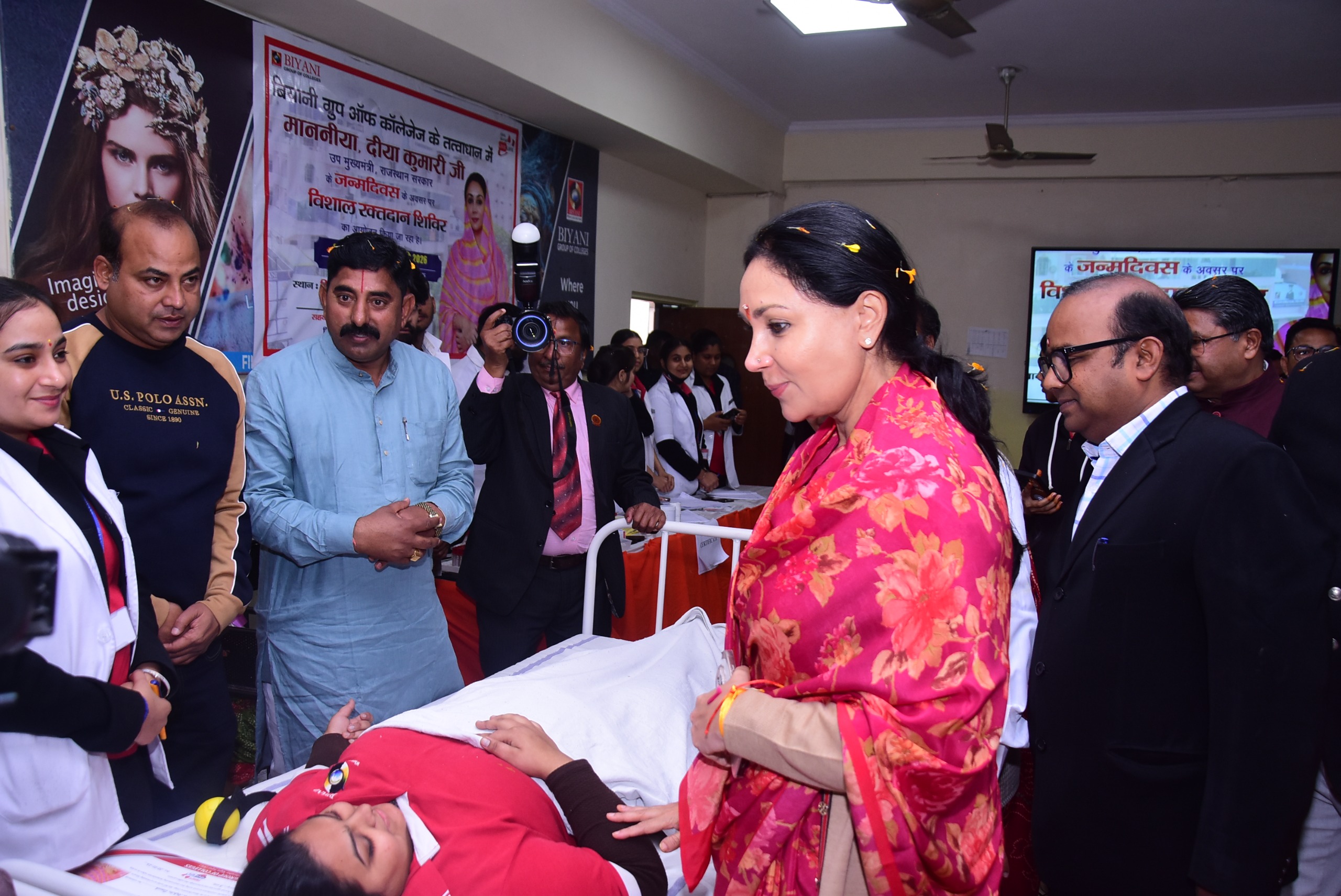 उपमुख्यमंत्री के जन्मदिवस पर 75 यूनिट रक्तदान