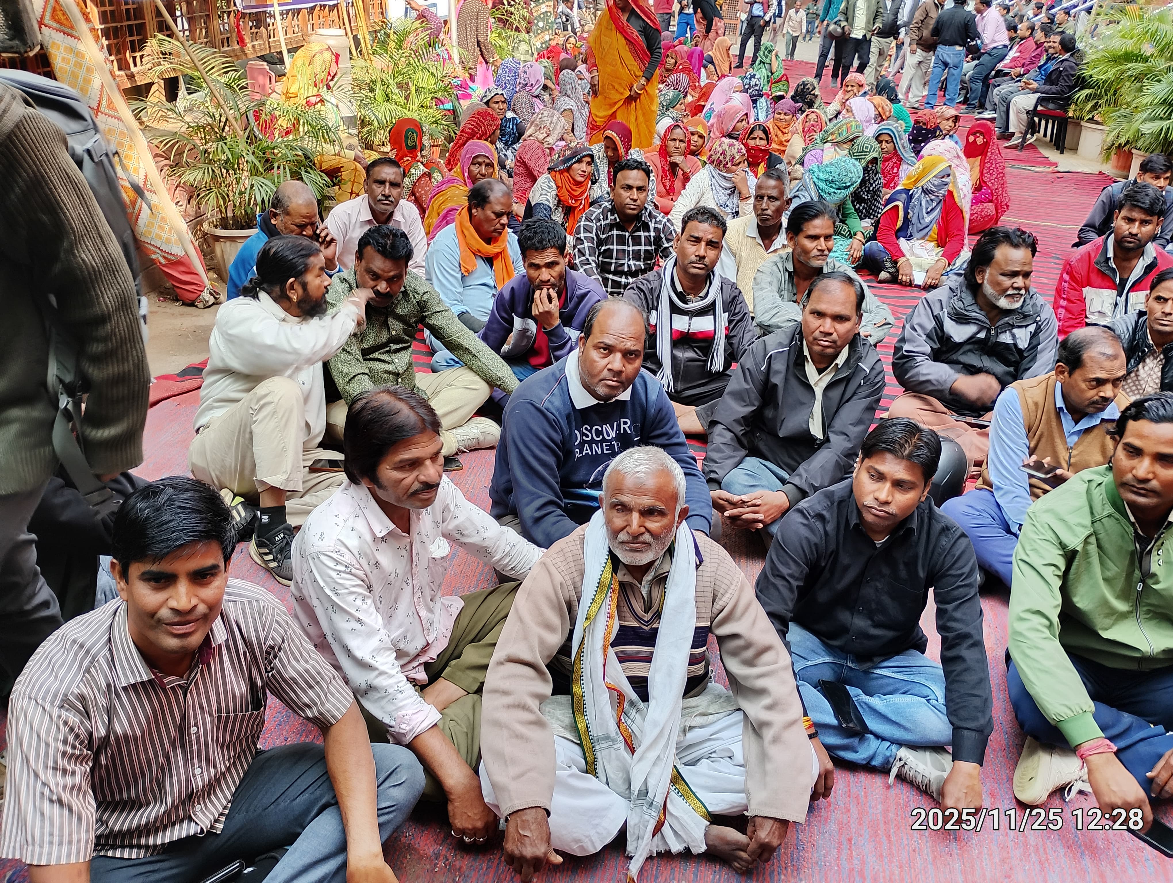 जयपुर नगर निगम कर्मचारियों के आंदोलन को मिला व्यापक समर्थन