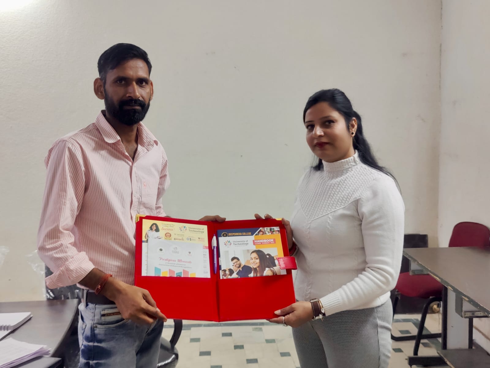 यूनिवर्सिटी ऑफ टेक्नोलॉजी, मानसरोवर कैंपस में सफलतापूर्वक प्लेसमेंट ड्राइव का आयोजन