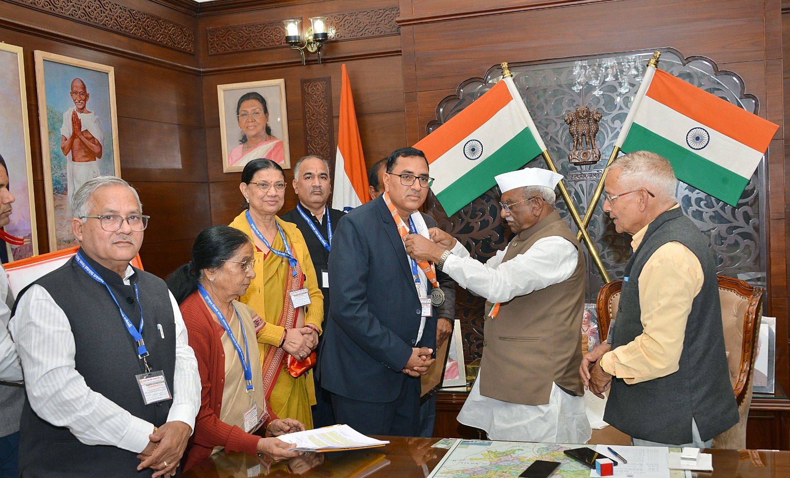 कृष्ण गोपाल जांगिड़ का एशिया बुक ऑफ रिकॉर्ड में नाम दर्ज