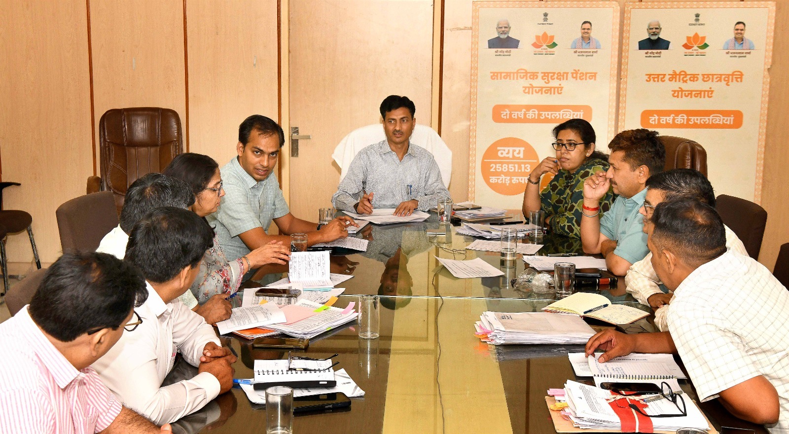 बजट सहित विभिन्न योजनाओं का कार्य तय समयावधि में हो पूर्ण -निदेशक, सामाजिक न्याय एवं अधिकारिता विभाग