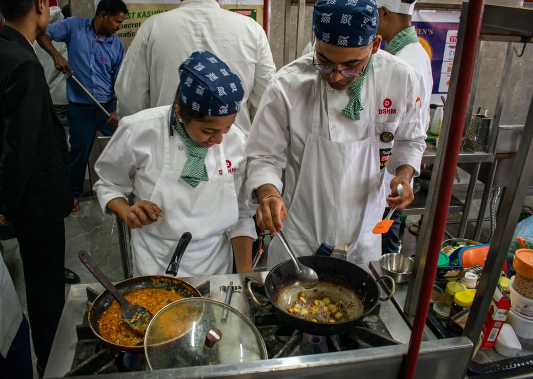 जब स्वाद मिला स्टाइल से: जेईसीआरसी यूनिवर्सिटी में उभरे इंडिया के फ्यूचर मास्टरशेफ़्स