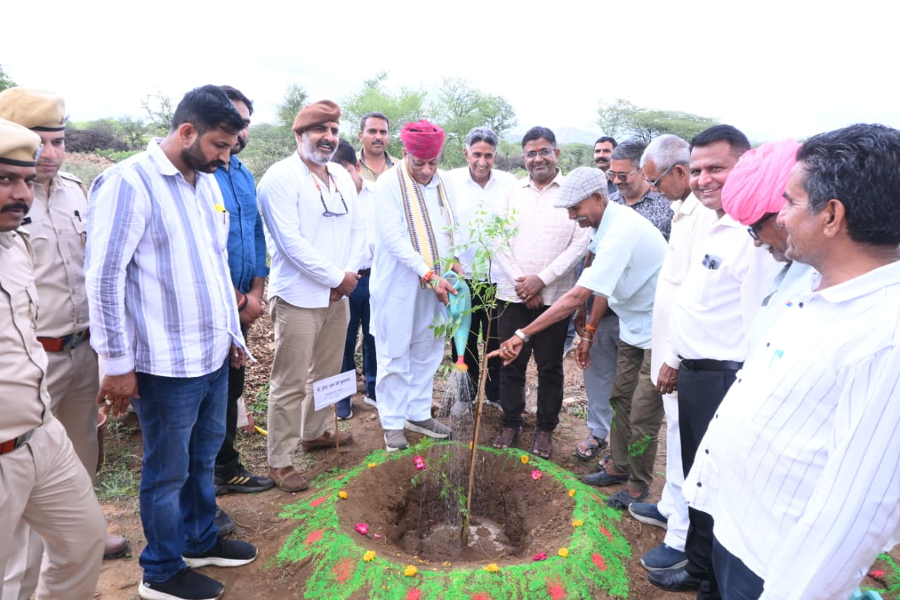 प्रधानमंत्री के विचारों को केवल सुनें नहीं, बल्कि अपने जीवन में उतारें” “मन की बात” कार्यक्रम के बाद कैबिनेट मंत्री जोराराम कुमावत का आह्वान