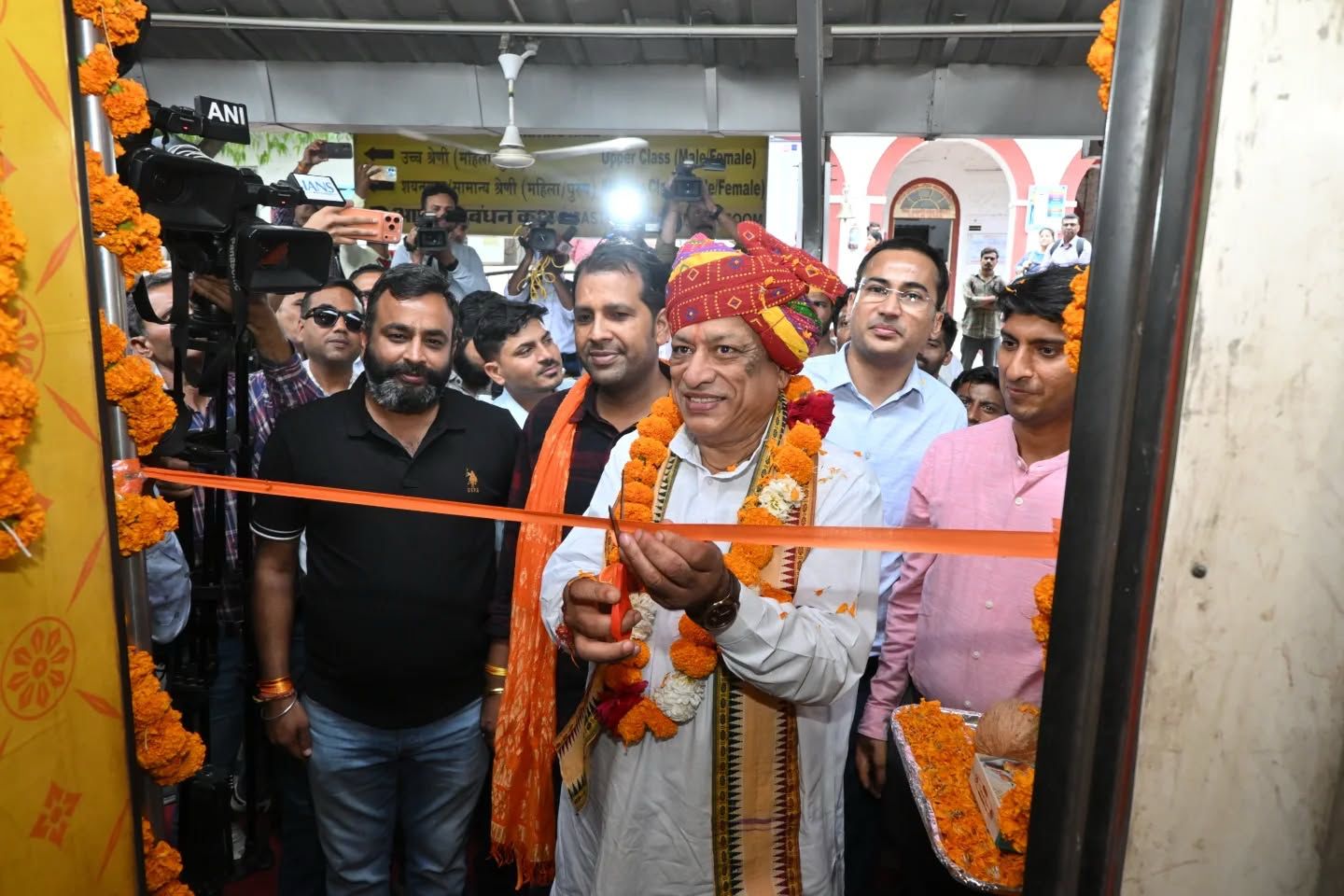 वरिष्ठ नागरिक तीर्थ यात्रा योजना-2025 की आखिरी ट्रेन हुई रवाना