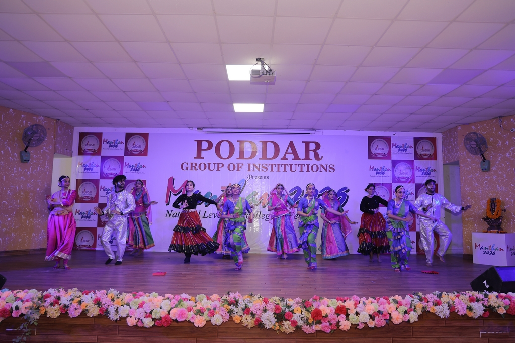 इंटरकॉलेजिएट फेस्ट ‘मंथन-2026’ का भव्य आगाज़… डांस का दिखा तड़का