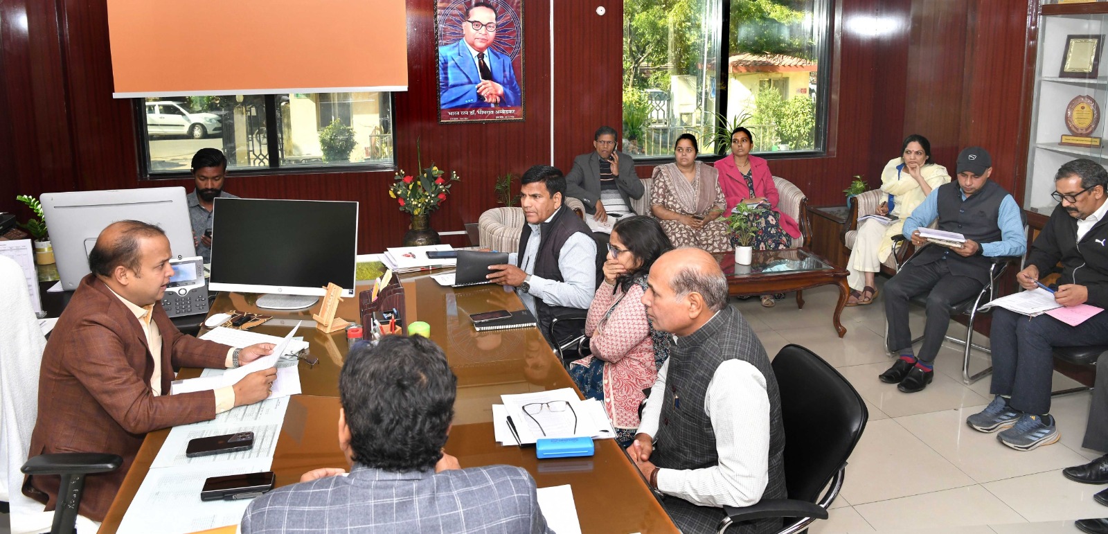 सामाजिक न्याय एवं अधिकारिता निदेशक ने की राजस्थान संपर्क पोर्टल पर प्राप्त होने वाले प्रकरणों की समीक्षा, शिकायतों के त्वरित निस्तारण के दिए निर्देश