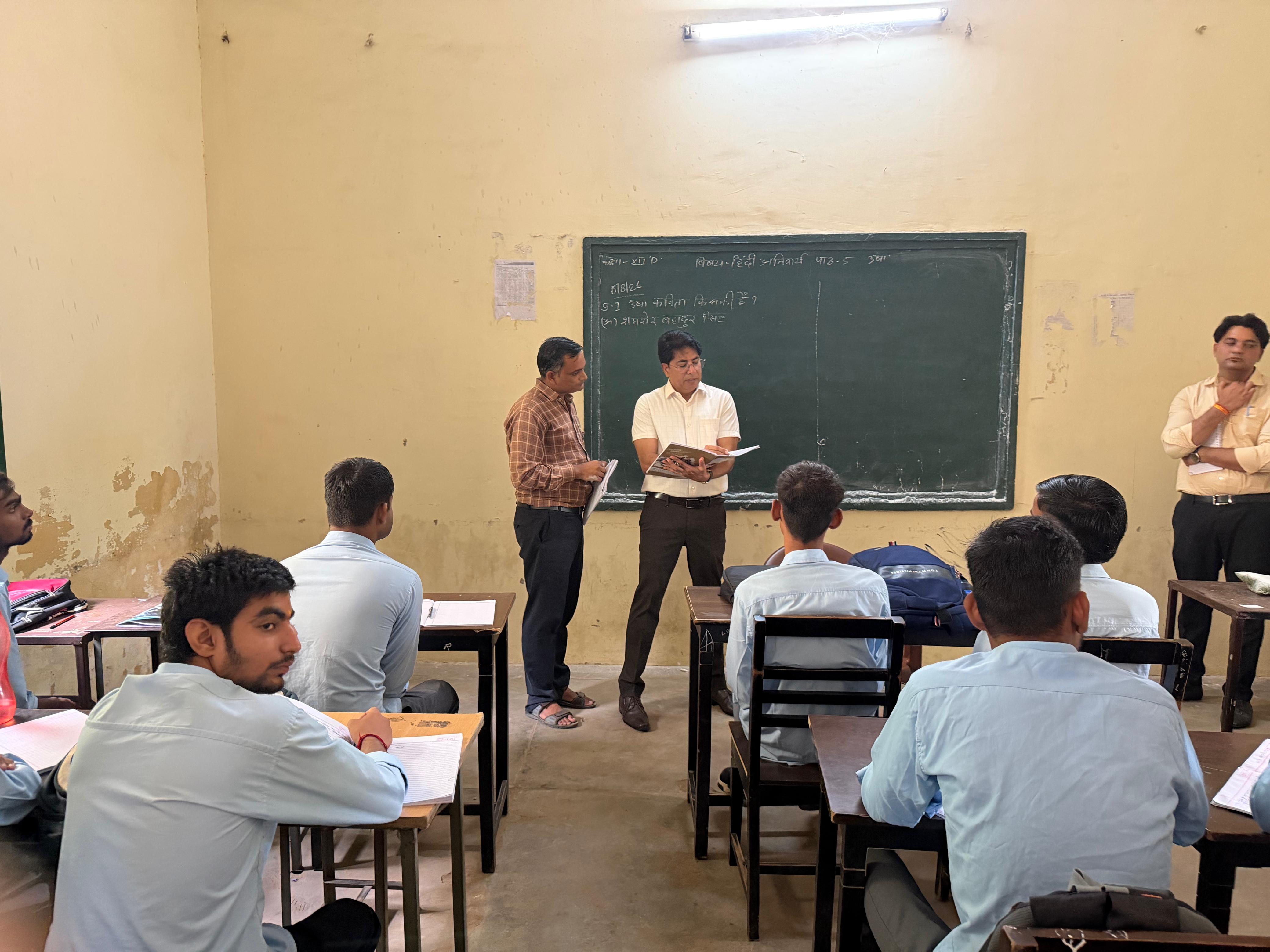 अतिरिक्त मुख्य सचिव स्कूल शिक्षा ने किया आनंदीलाल पोद्दार मूक-बधिर विद्यालय का निरीक्षण