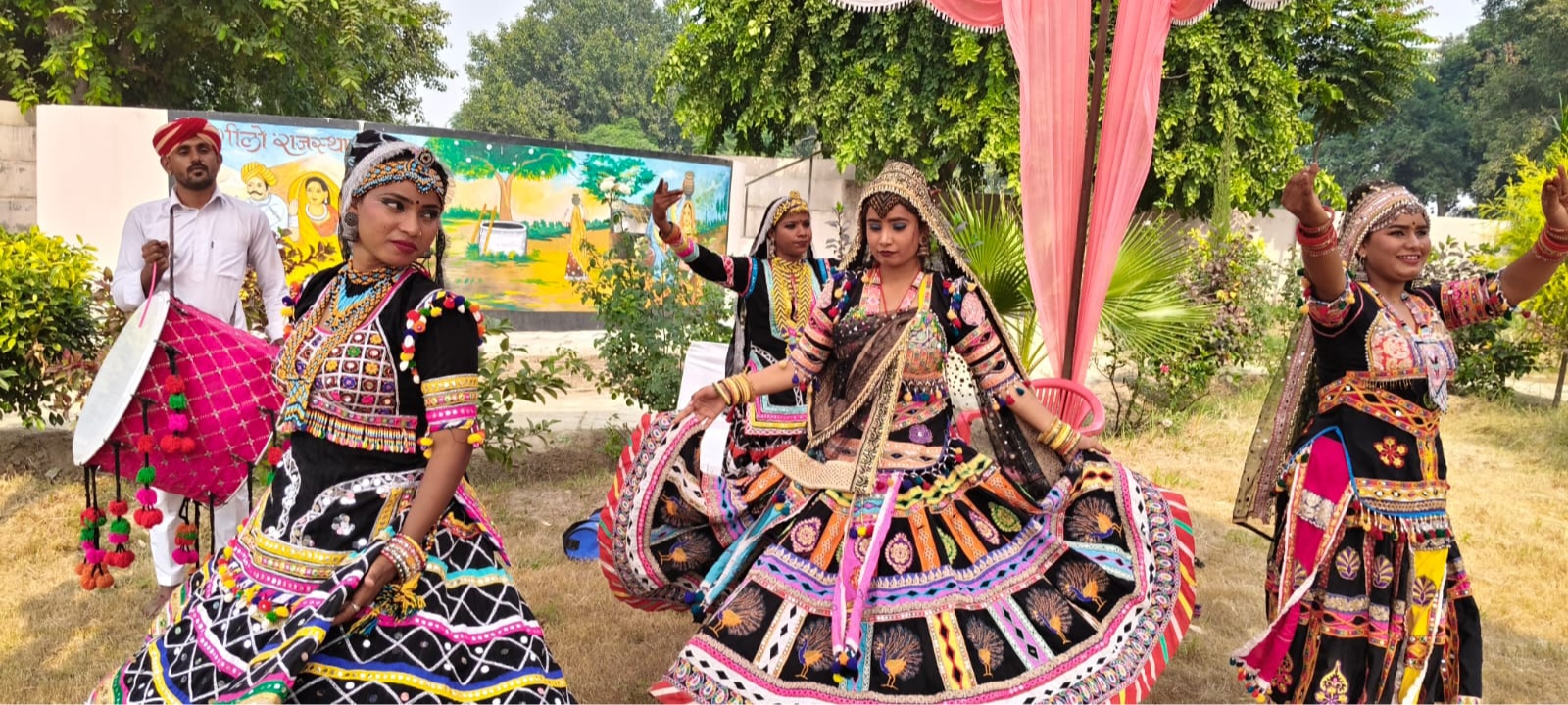 महाराजा गंगासिंह की प्रतिमा पर किए पुष्प अर्पित, शिवपुर हैड पर किया हवन, पूजा-अर्चना