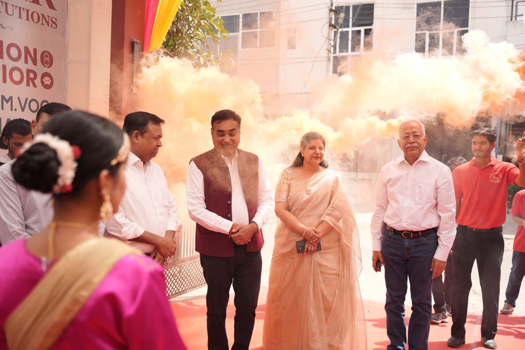 पुरस्कृत शिक्षक मुरारी लाल शर्मा राज्य स्तर पर सम्मानित