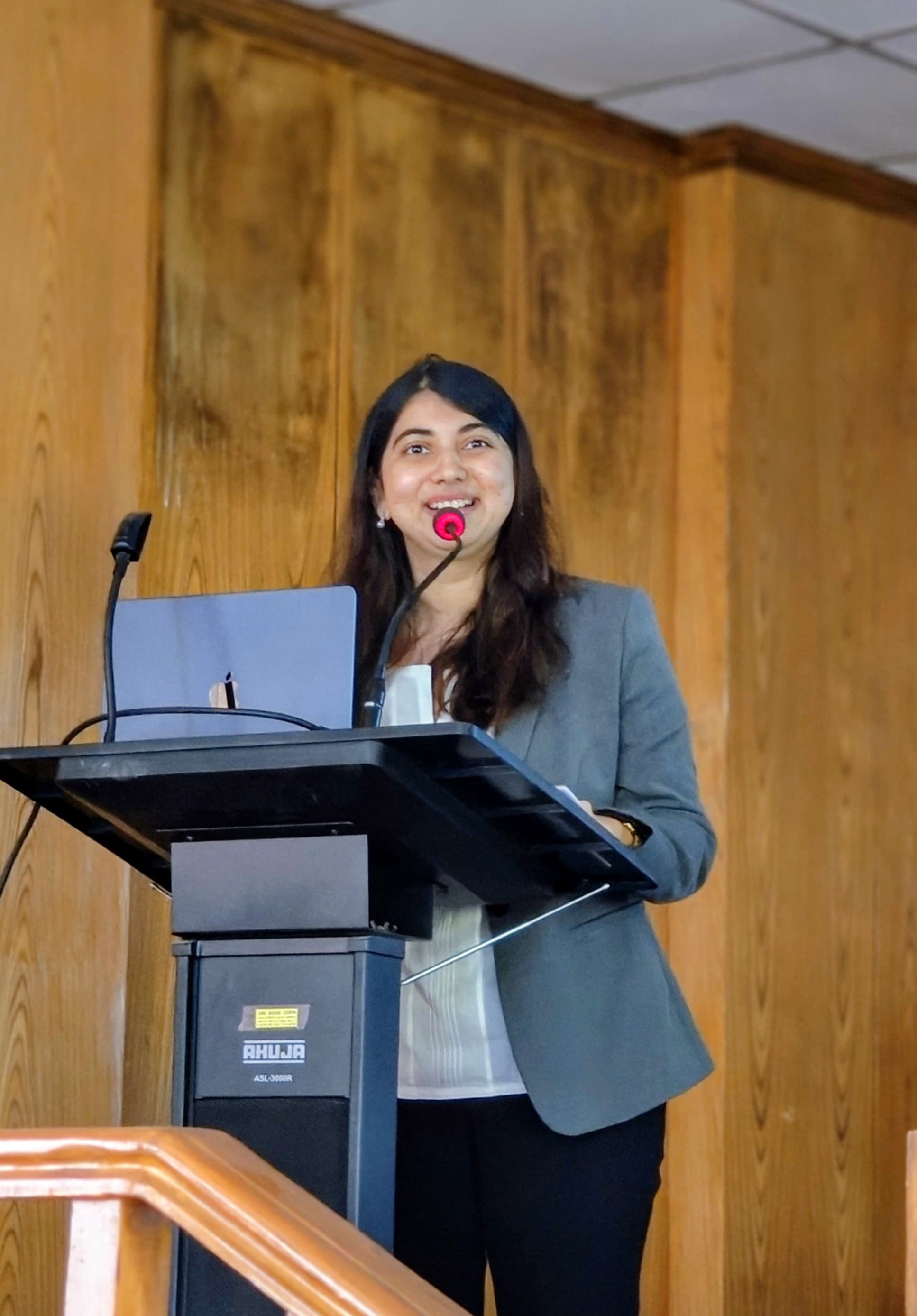 सुरक्षित परिसर की ओर एक कदम: राजस्थान विश्वविद्यालय में 'पॉश' कानून और लैंगिक संवेदनशीलता पर मंथन