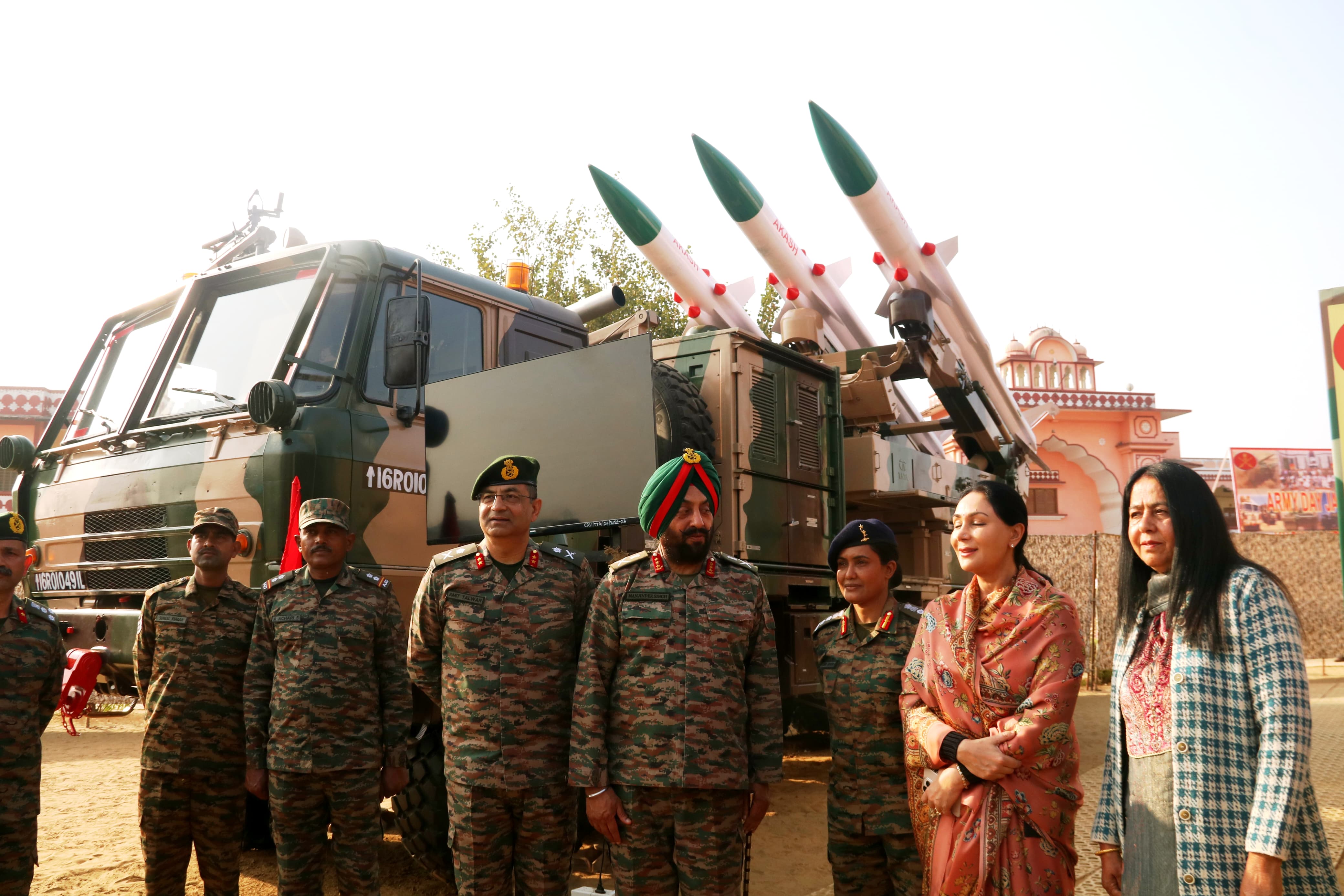 सेना की वजह से देश निरन्तर प्रगति कर रहा है