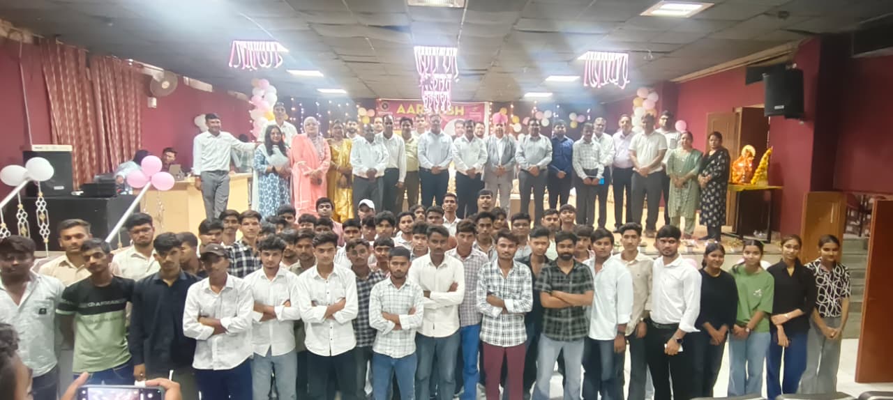“आरम्भ-2026: नई शुरुआत, नए सपने और सफलता की नई उड़ान” — रीजनल कॉलेज में इंजीनियरिंग एवं पॉलिटेक्निक विद्यार्थियों का भव्य स्वागत