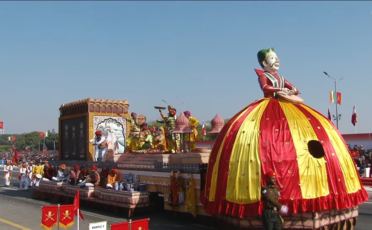 सेना दिवस परेड: राजस्थान की झांकी में राज्य की सदियों पुरानी वास्तुकला, पारंपरिक हस्तशिल्प, विश्व प्रसिद्ध लोक कलाओं की दिखी अनूठी झलक