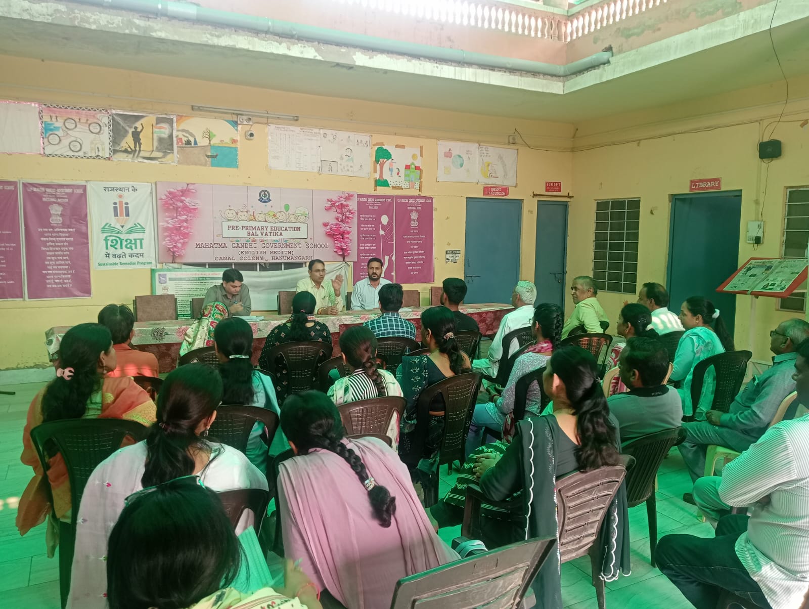 मेगा पीटीएम का सफल आयोजन, अभिभावकों ने दिखाया उत्साह