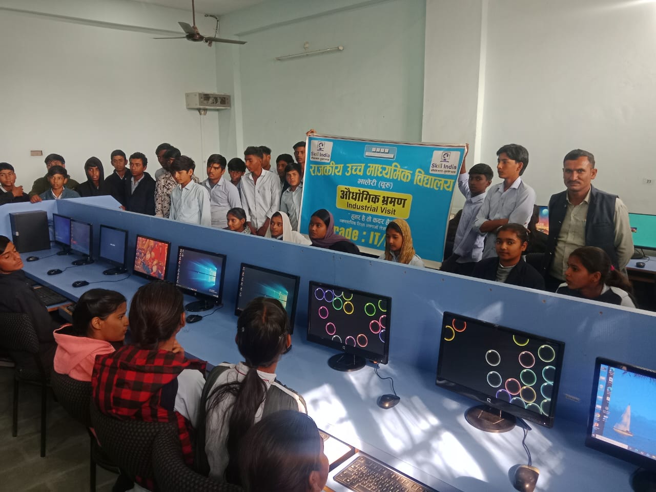 विद्यार्थियों ने अनुभव से समझे व्यावसायिक अवसर व चुनौतियां