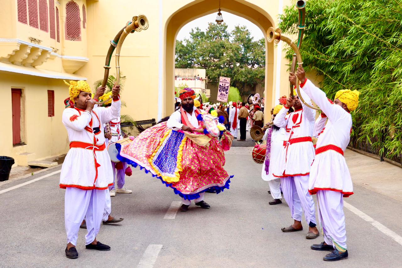 जयपुर में गणगौर की शाही सवारी ने रचा वैभव का इतिहास, रविवार को निकलेगी बूढ़ी गणगौर