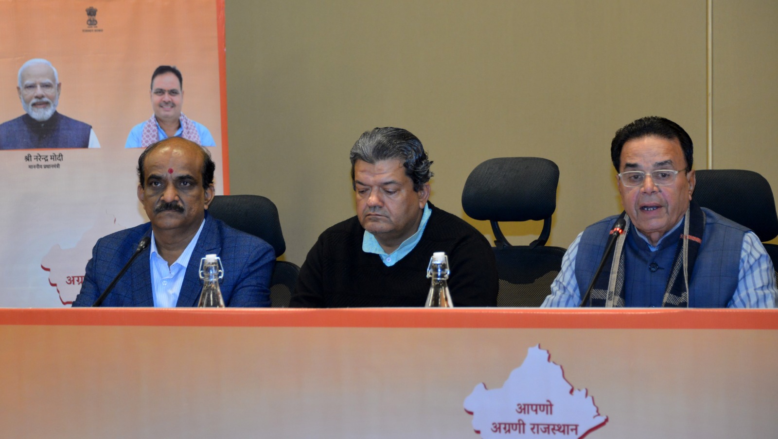 फूड एंड न्यूट्रीफेस्ट 2025 में औषधीय पौधों से बने उत्पादों की प्रदर्शनी ने खींचा ध्यान शिल्पग्राम में 100 से अधिक स्टॉल