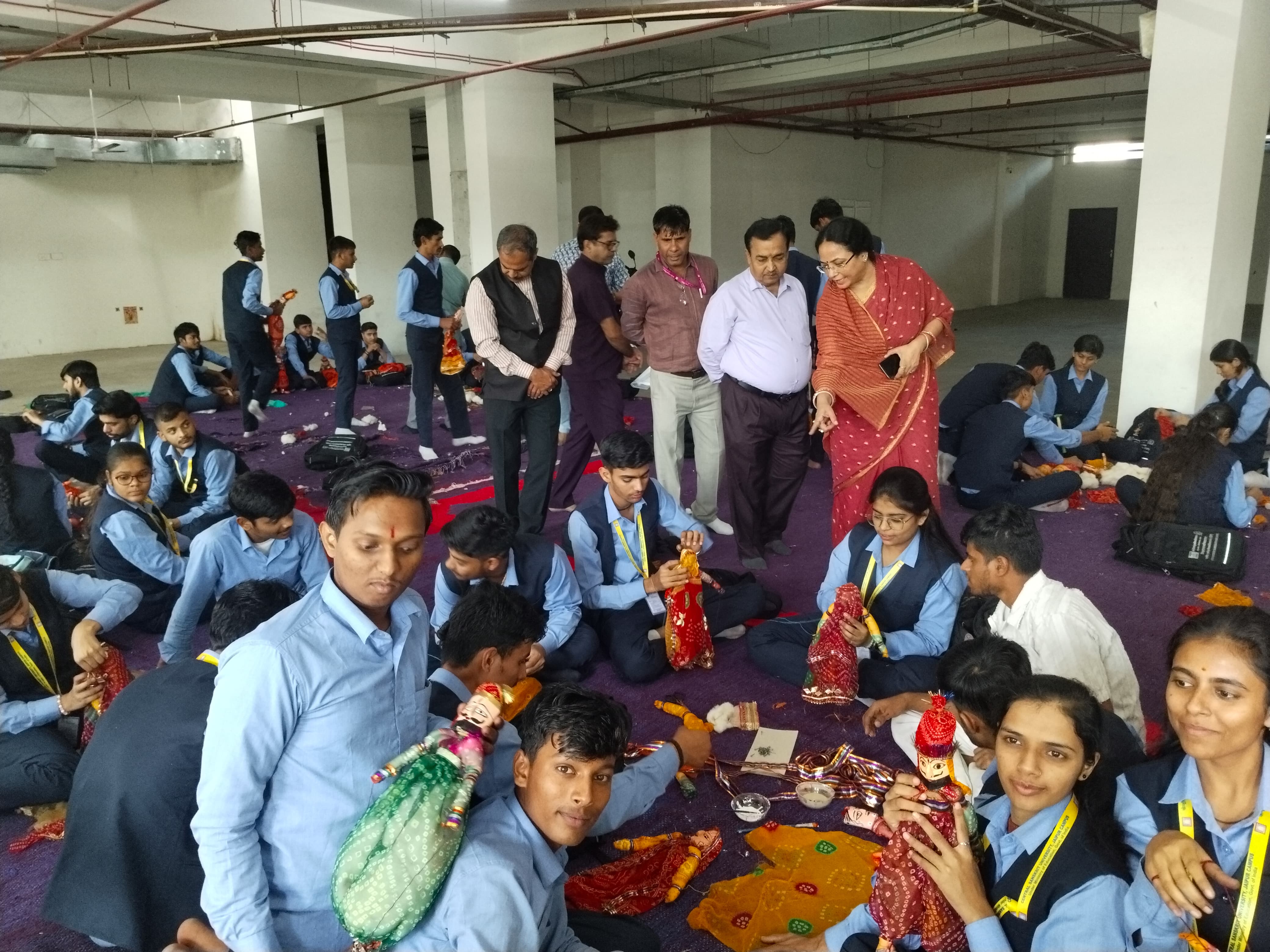 केन्द्रीय संस्कृत विश्वविद्यालय, जयपुर परिसर में कठपुतली निर्माण प्रशिक्षण कार्यशाला का द्वितीय दिवस संपन्न