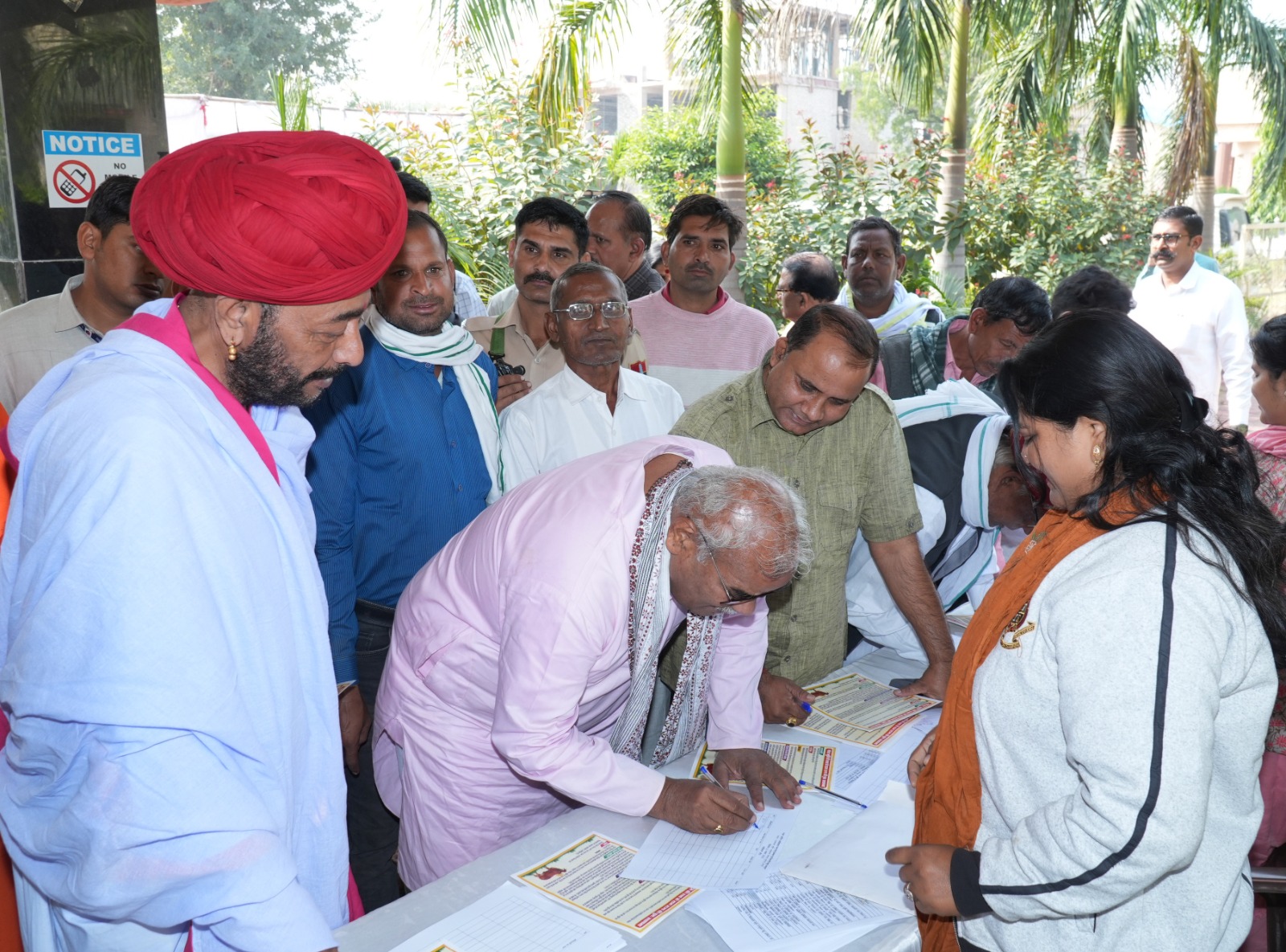 प्रदेश में शीघ्र शुरू होगी विलायती बबूल हटाने की प्रक्रिया - पंचायती राज मंत्री