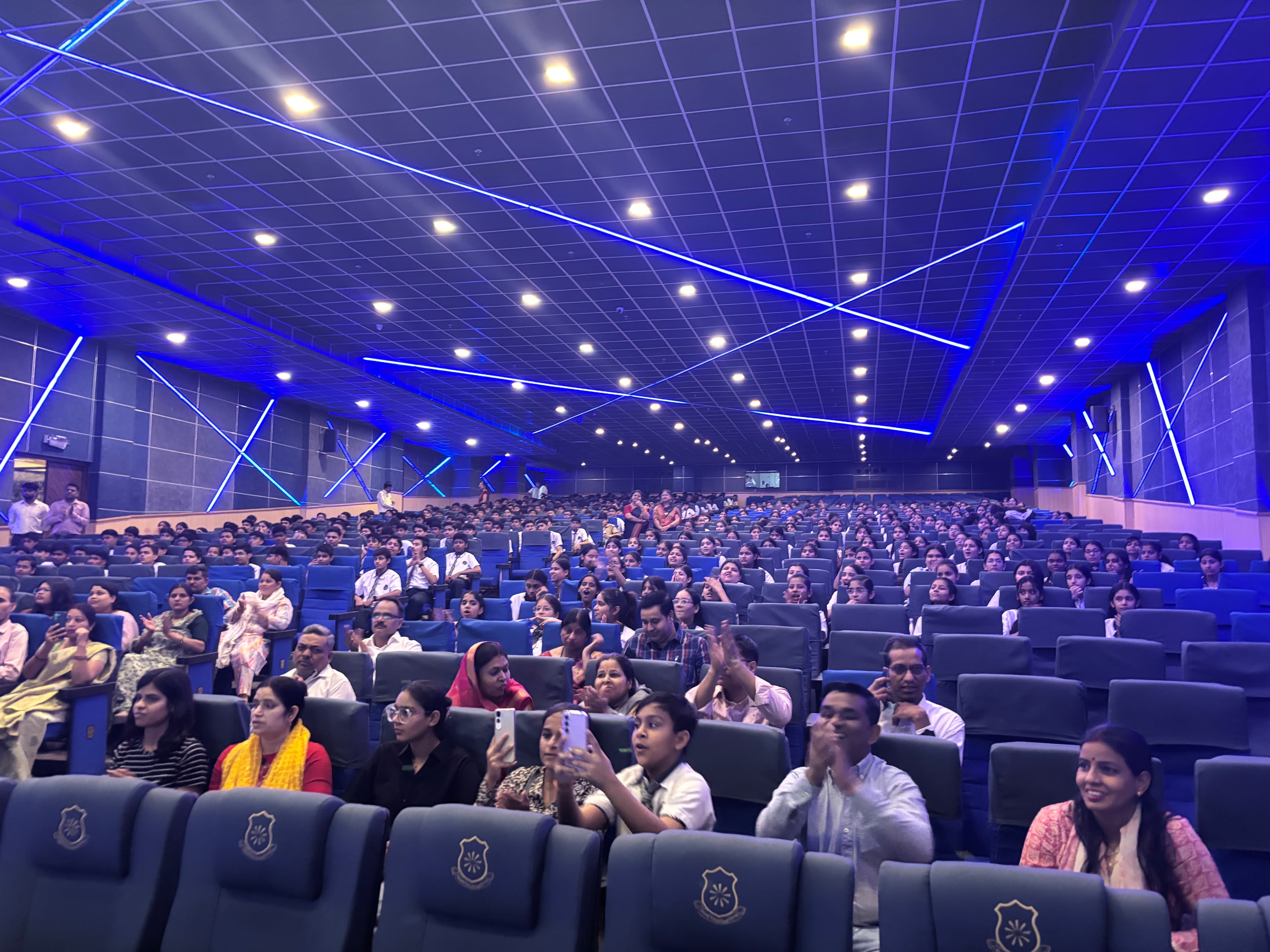 रावत पब्लिक स्कूल, प्रताप नगर में विद्यार्थी सम्मान समारोह "प्रोत्साहन" का आयोजन