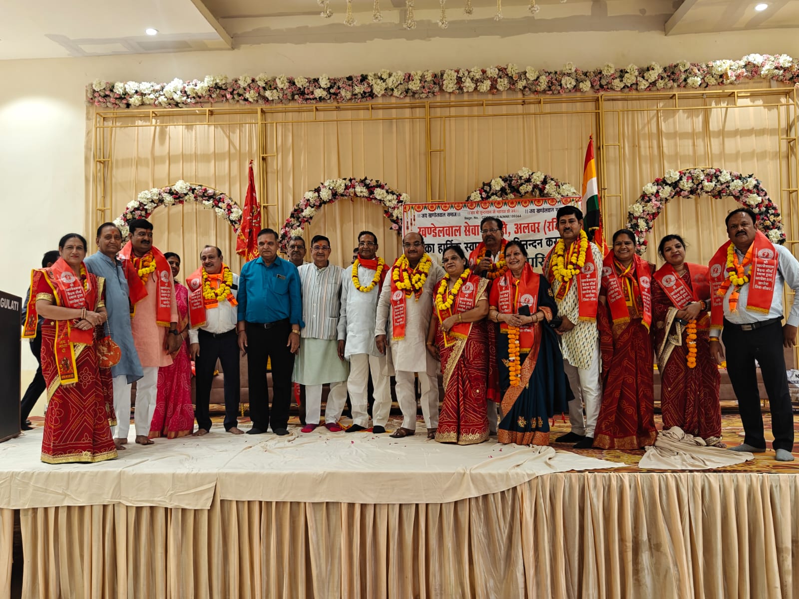 खंडेलवाल वेश्य धाम जागरण रथ यात्रा का खंडेलवाल सेवा समिति अलवर ने किया भव्य स्वागत