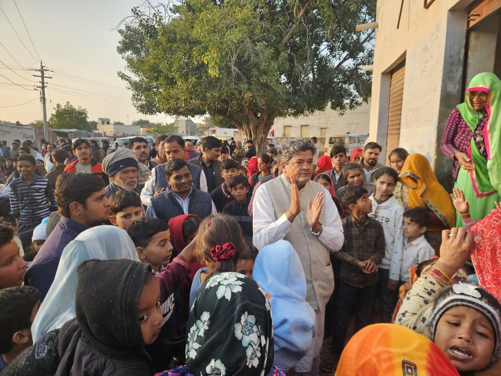 लूणकरणसर विधानसभा के समस्त क्षेत्रों में स्थापित हुए विकास के नए आयामः खाद्य मंत्री —