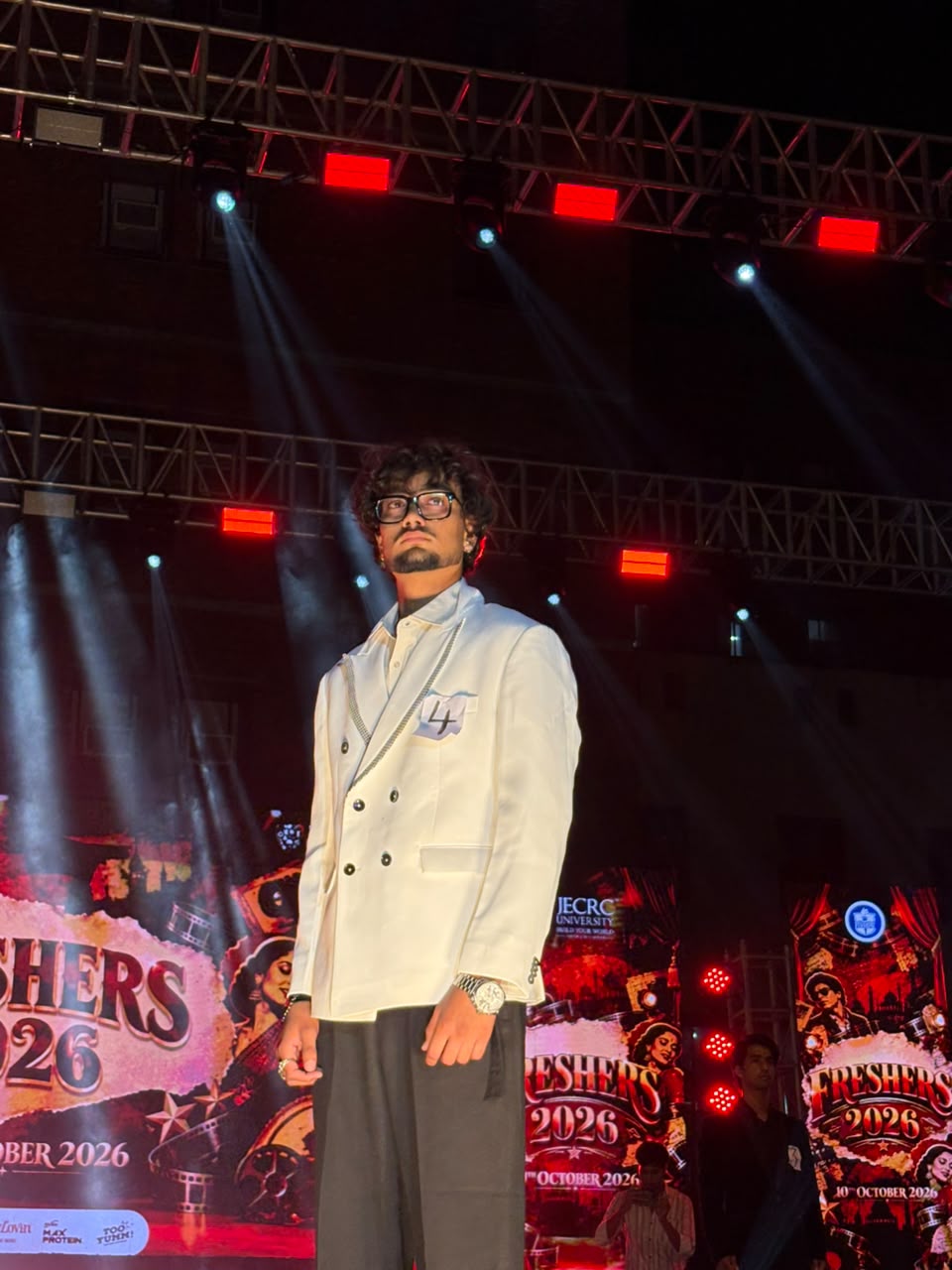 जेईसीआरसी यूनिवर्सिटी में बॉलीवुड थीम पर आयोजित हुई फ्रेशर्स पार्टी 2026