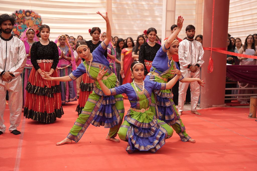 पोददार इंटरनेशनल कॉलेज में ‘Design Fest 2026’ और ‘मंथन–कला संगम’ का भव्य आगाज़