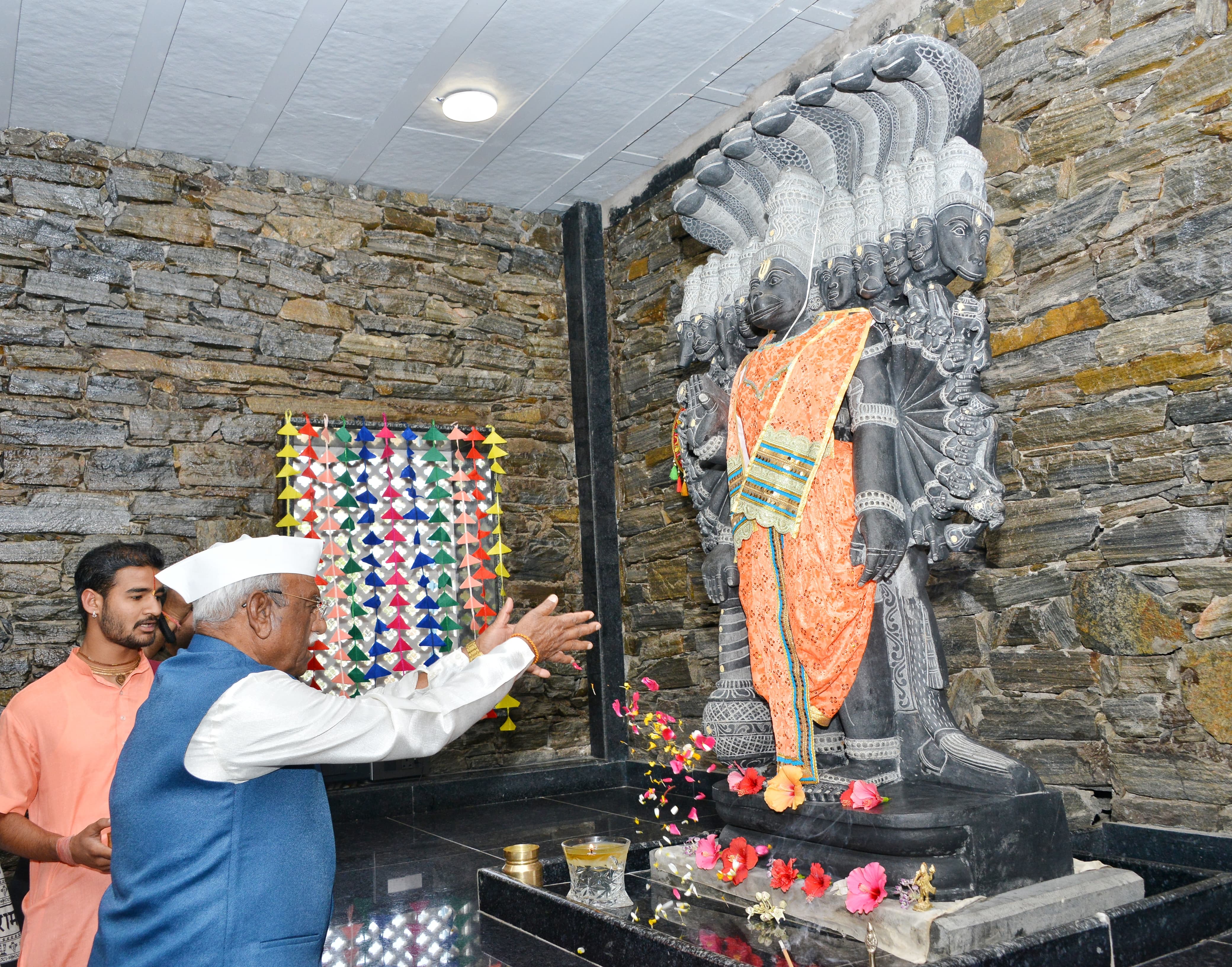 राज्यपाल बागडे ने किया साई मंदिर का शुभारम्भ