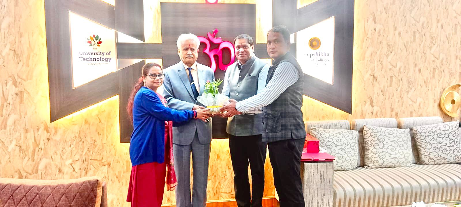 दीपशिखा ग्रुप (यूनिवर्सिटी ऑफ टेक्नोलॉजी) में प्रो. अमरिका सिंह का गरिमामय स्वागत