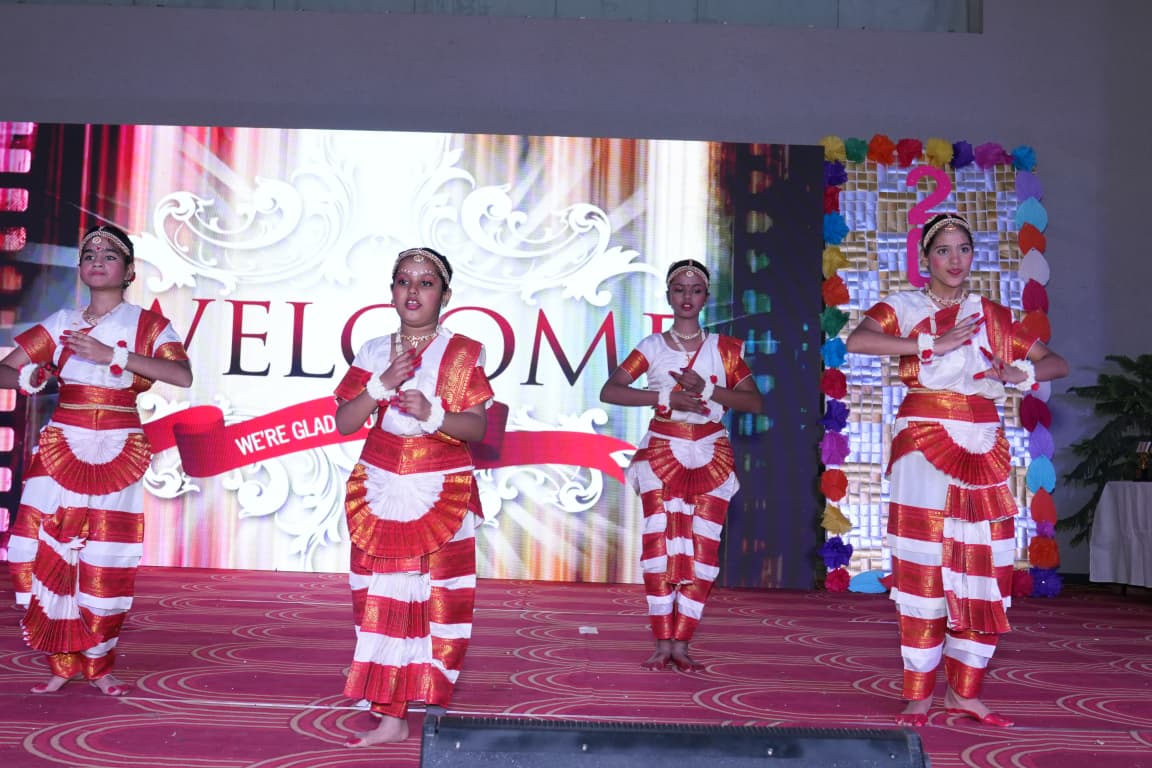 रावत पब्लिक स्कूल भांकरोटा में वार्षिकोत्सव “अनंत”  का भव्य आयोजन